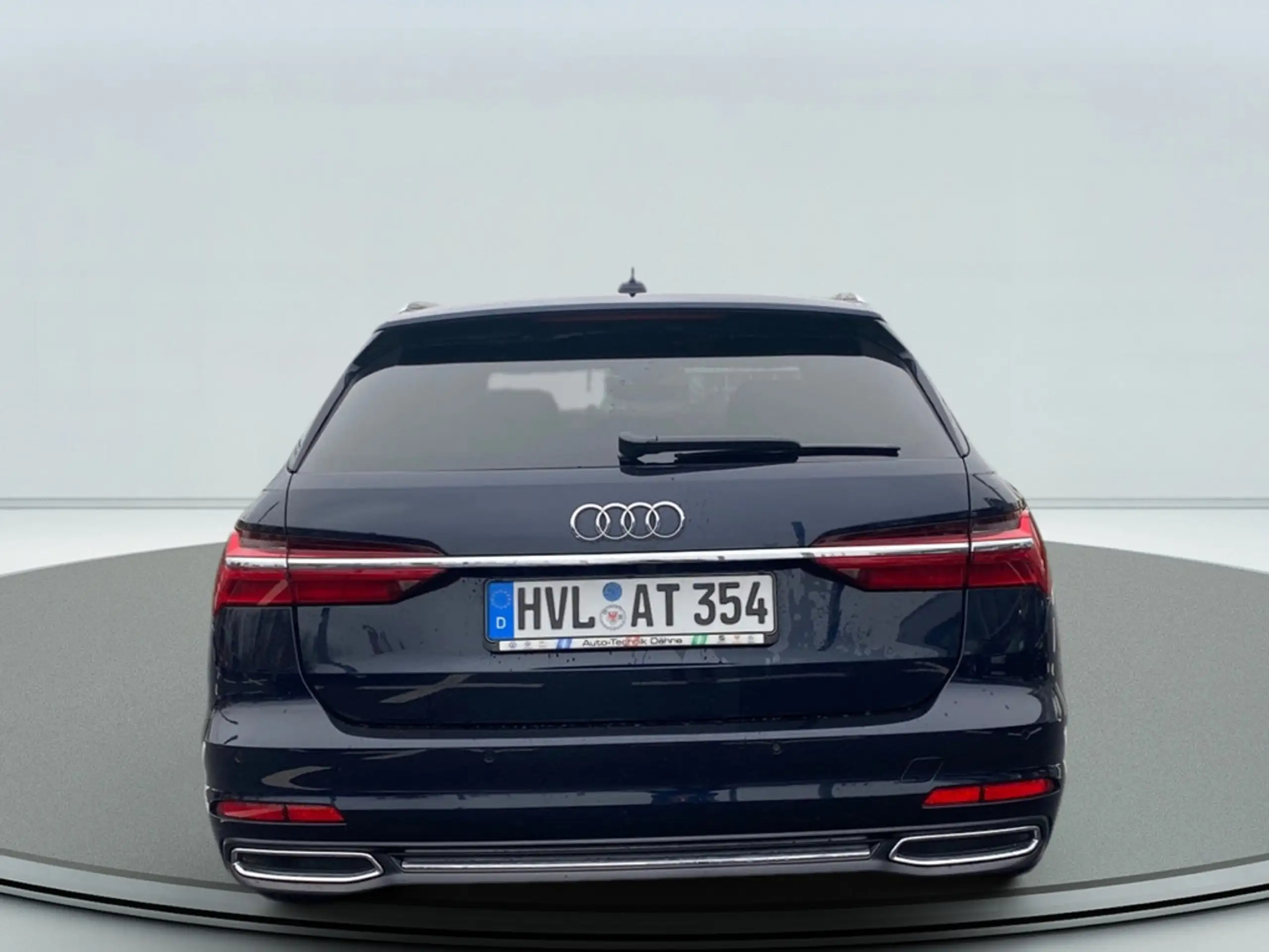 Audi - A6