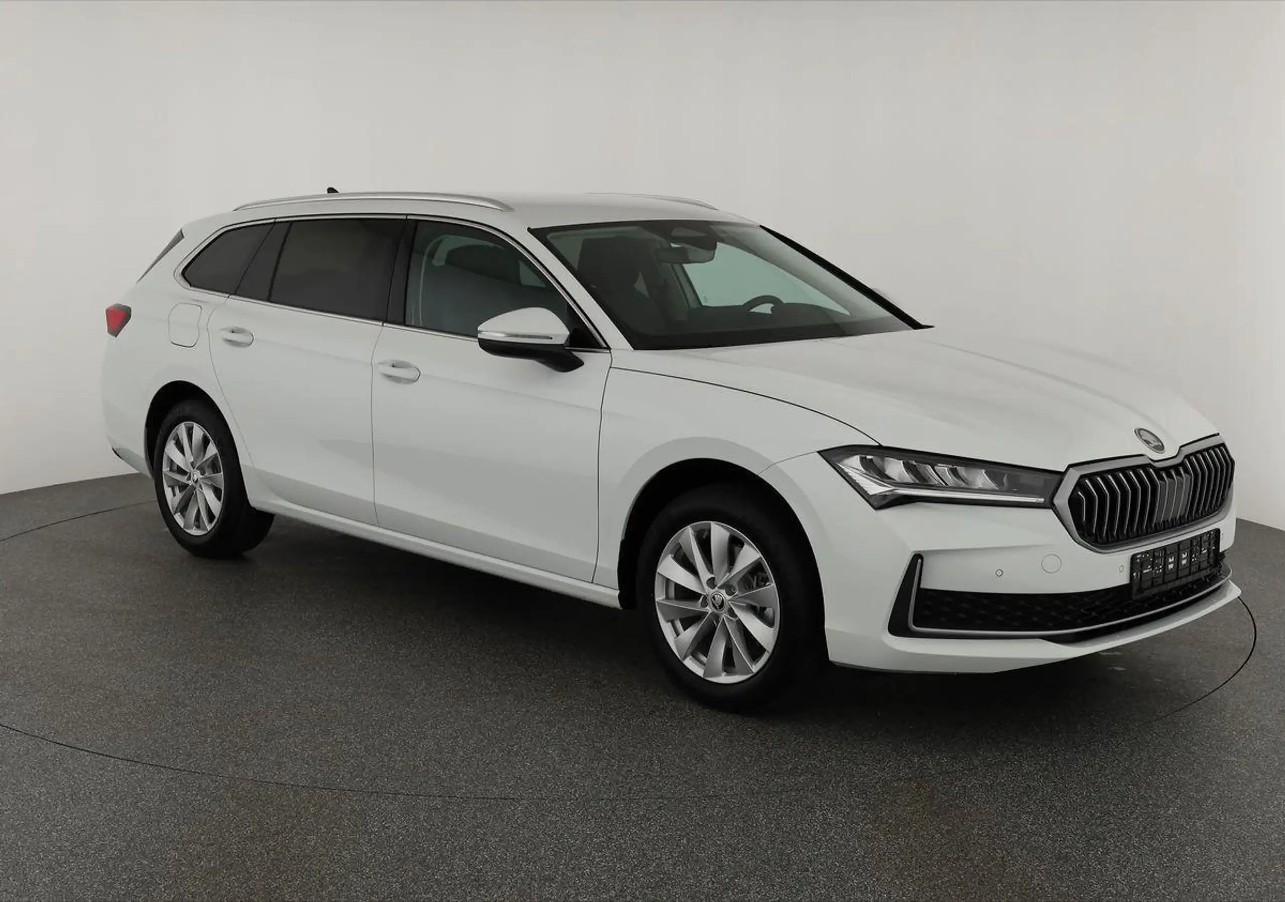 Skoda - Superb