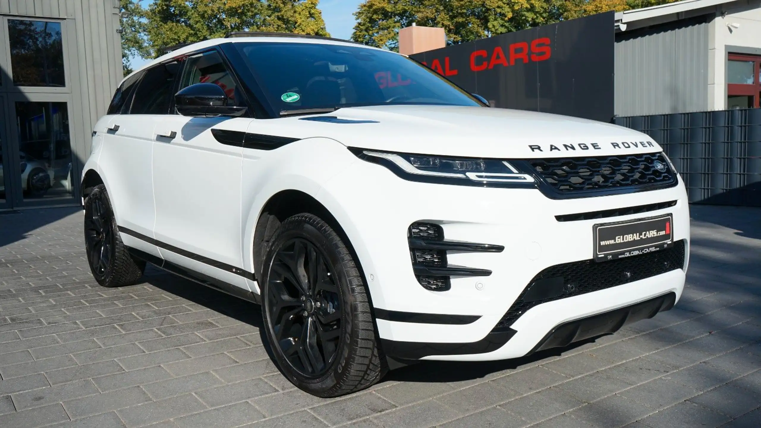 Land Rover - Range Rover Evoque