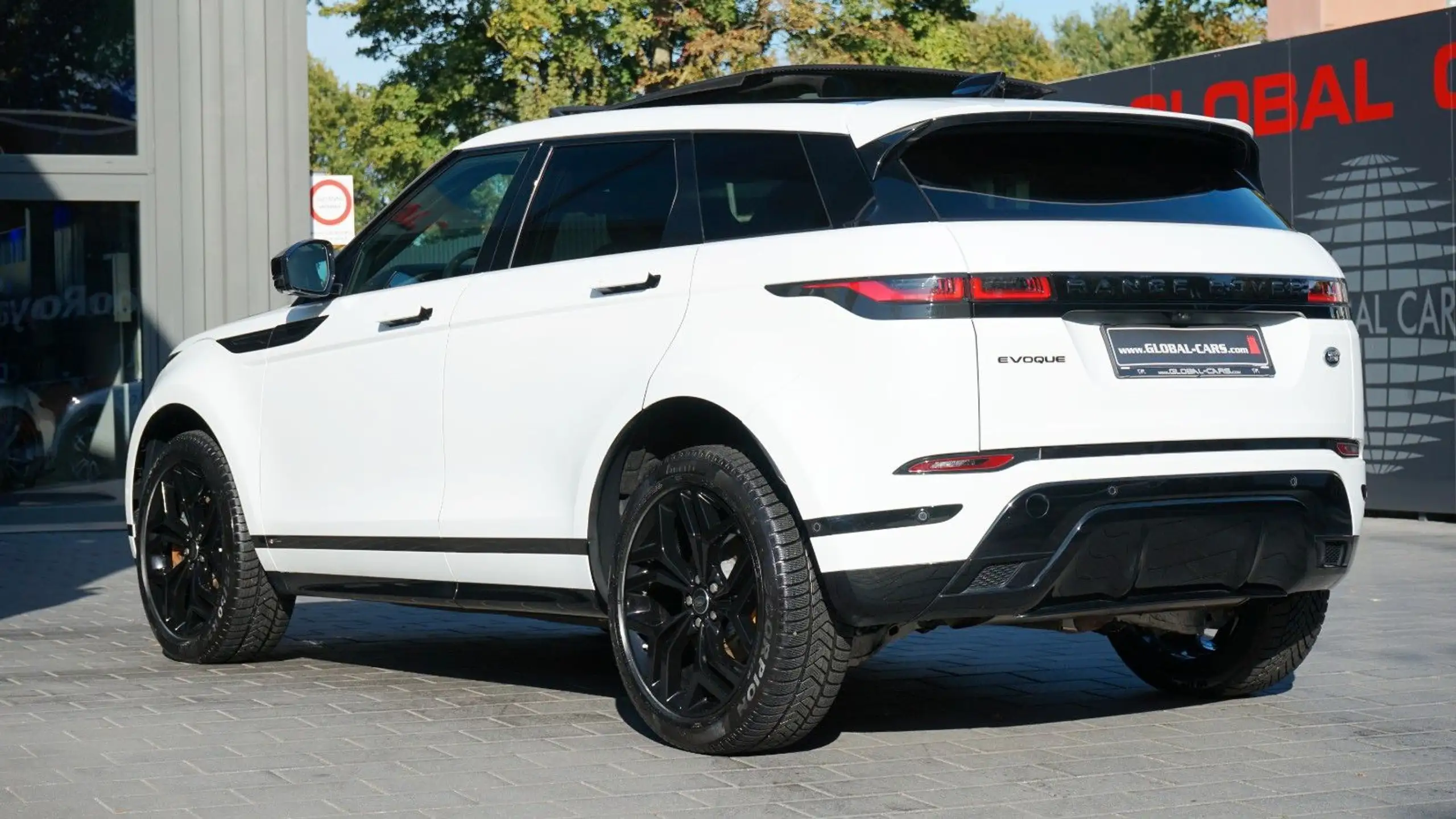 Land Rover - Range Rover Evoque