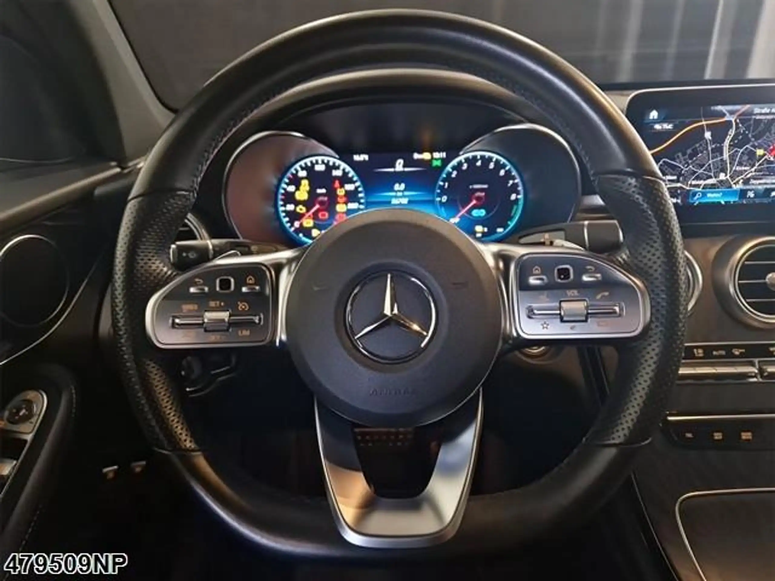 Mercedes-Benz - GLC 300