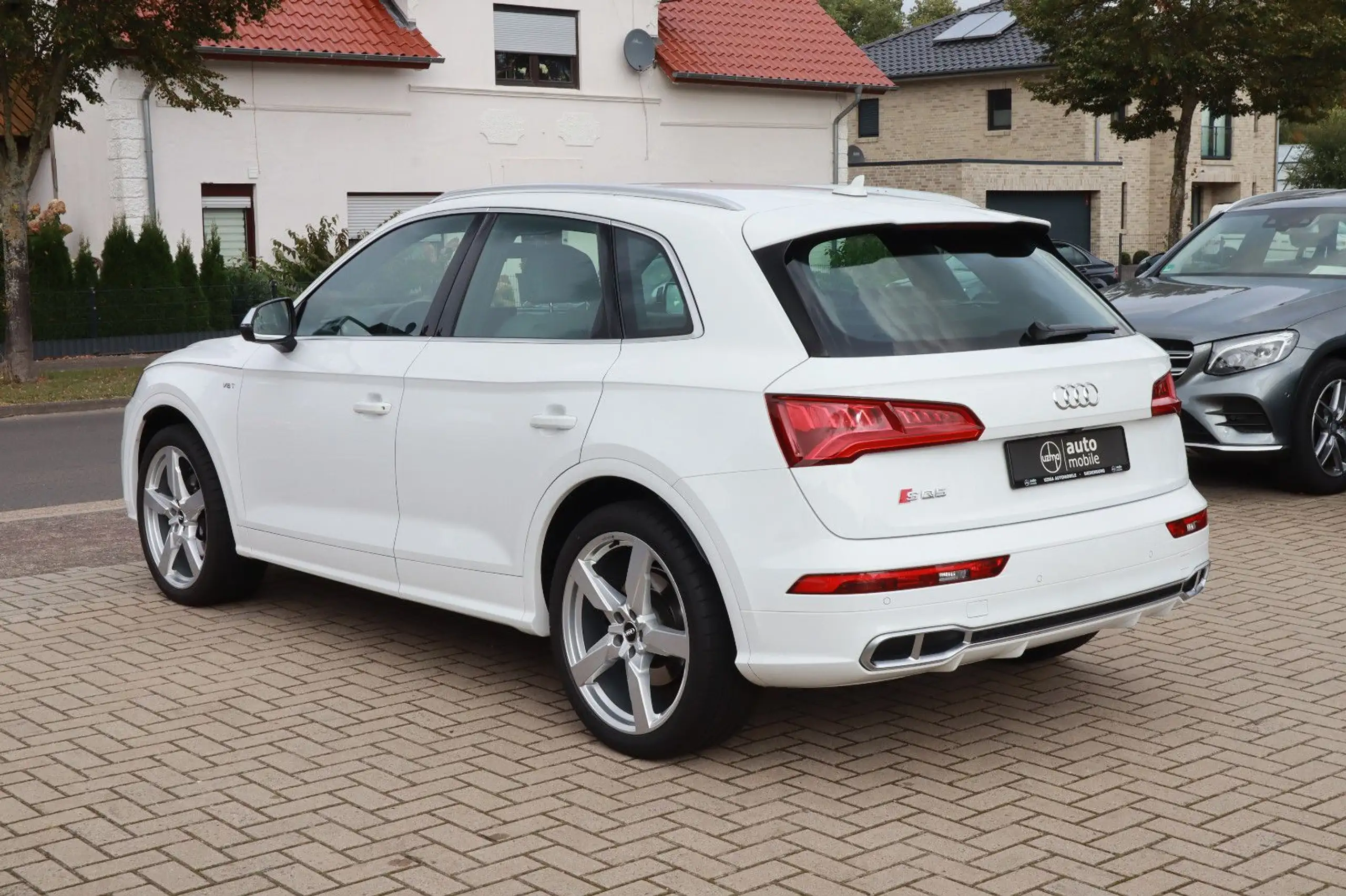 Audi - SQ5