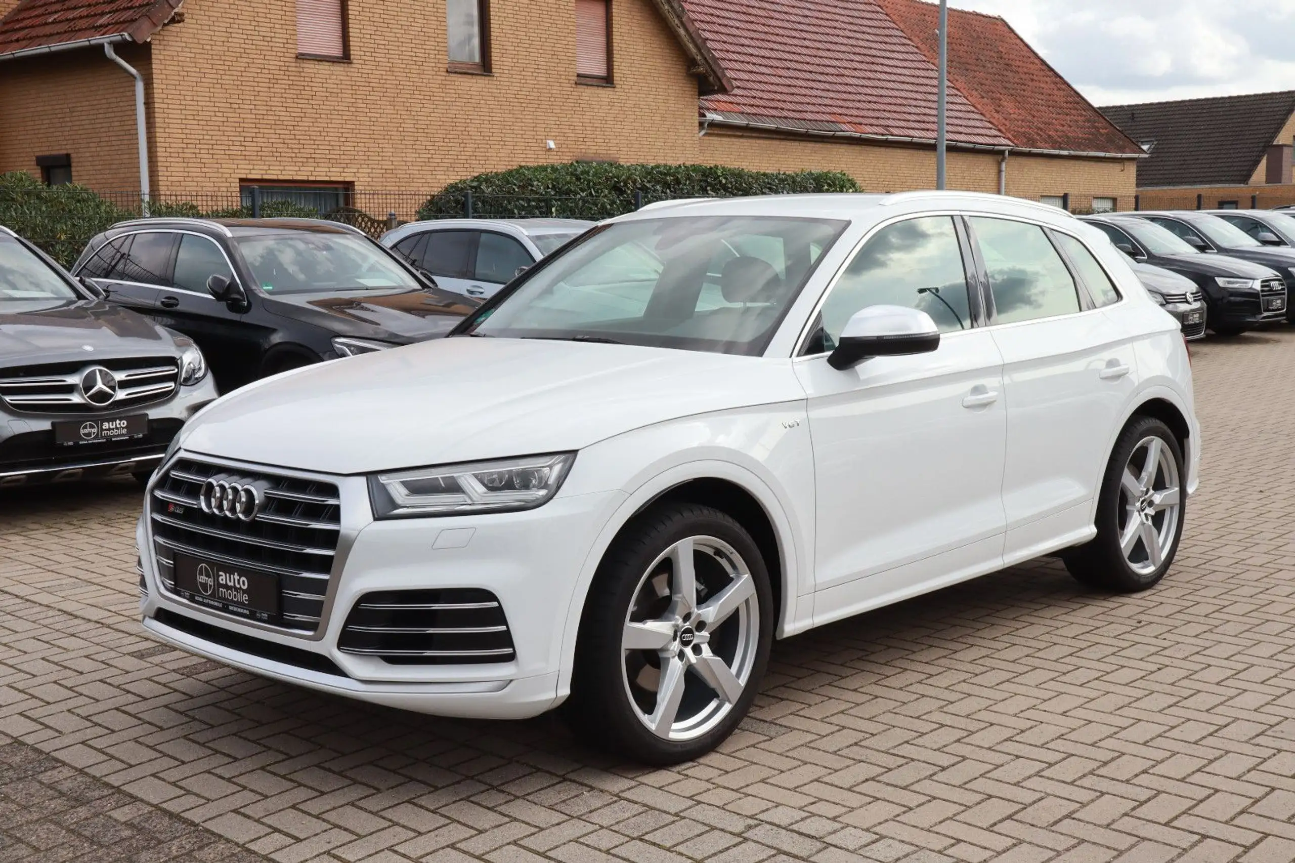 Audi - SQ5