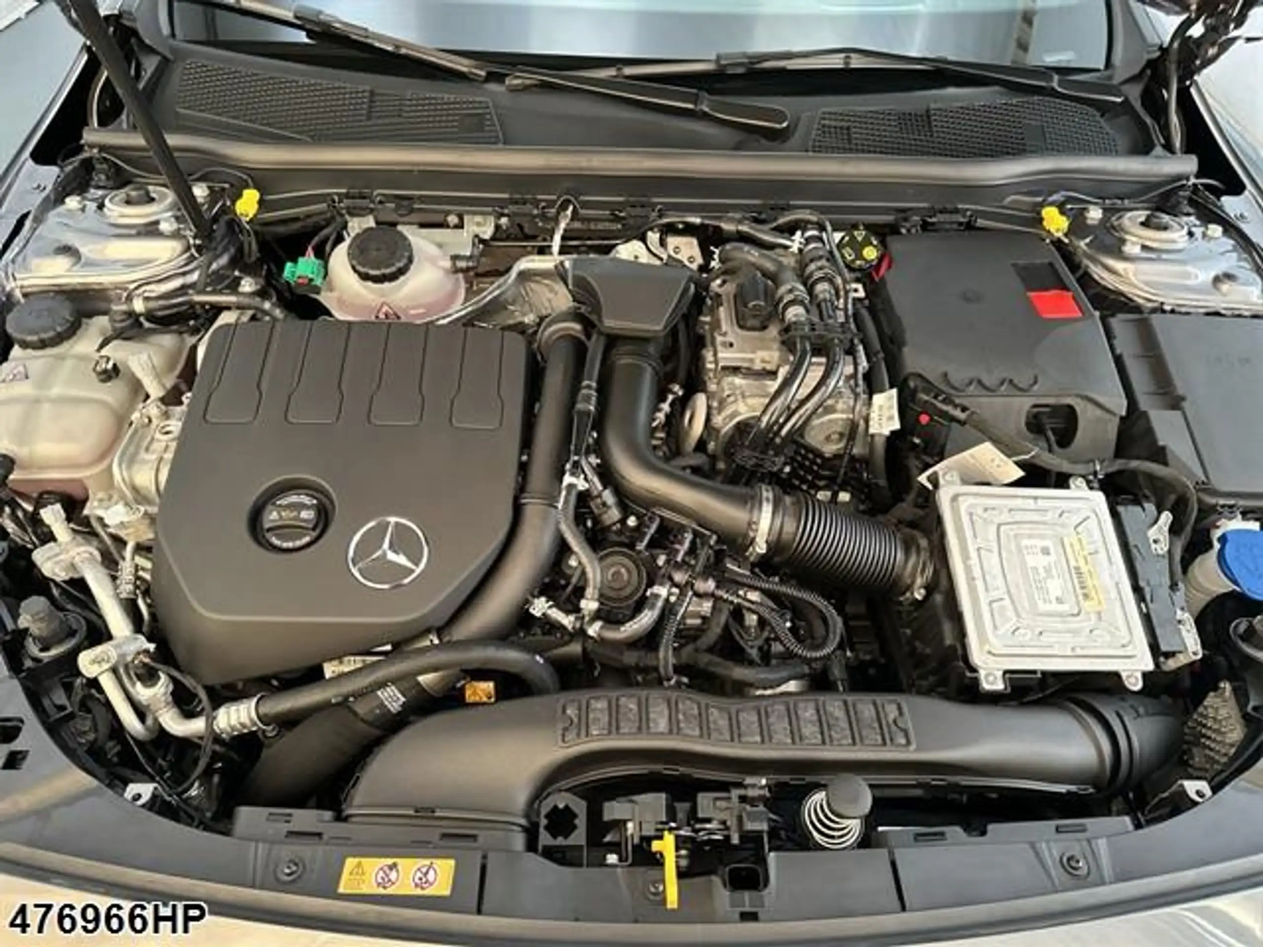 Mercedes-Benz - CLA 250