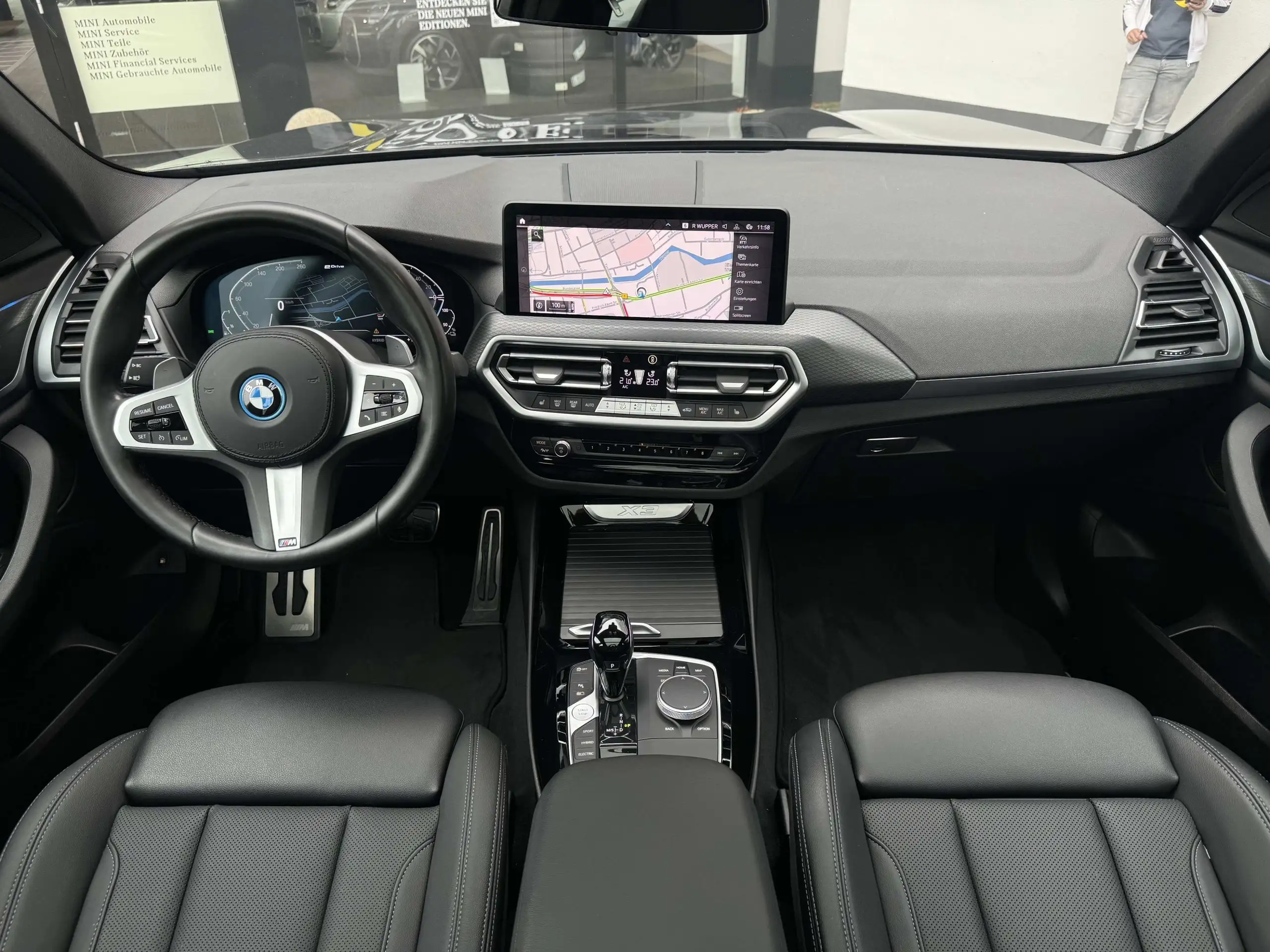 BMW - X3