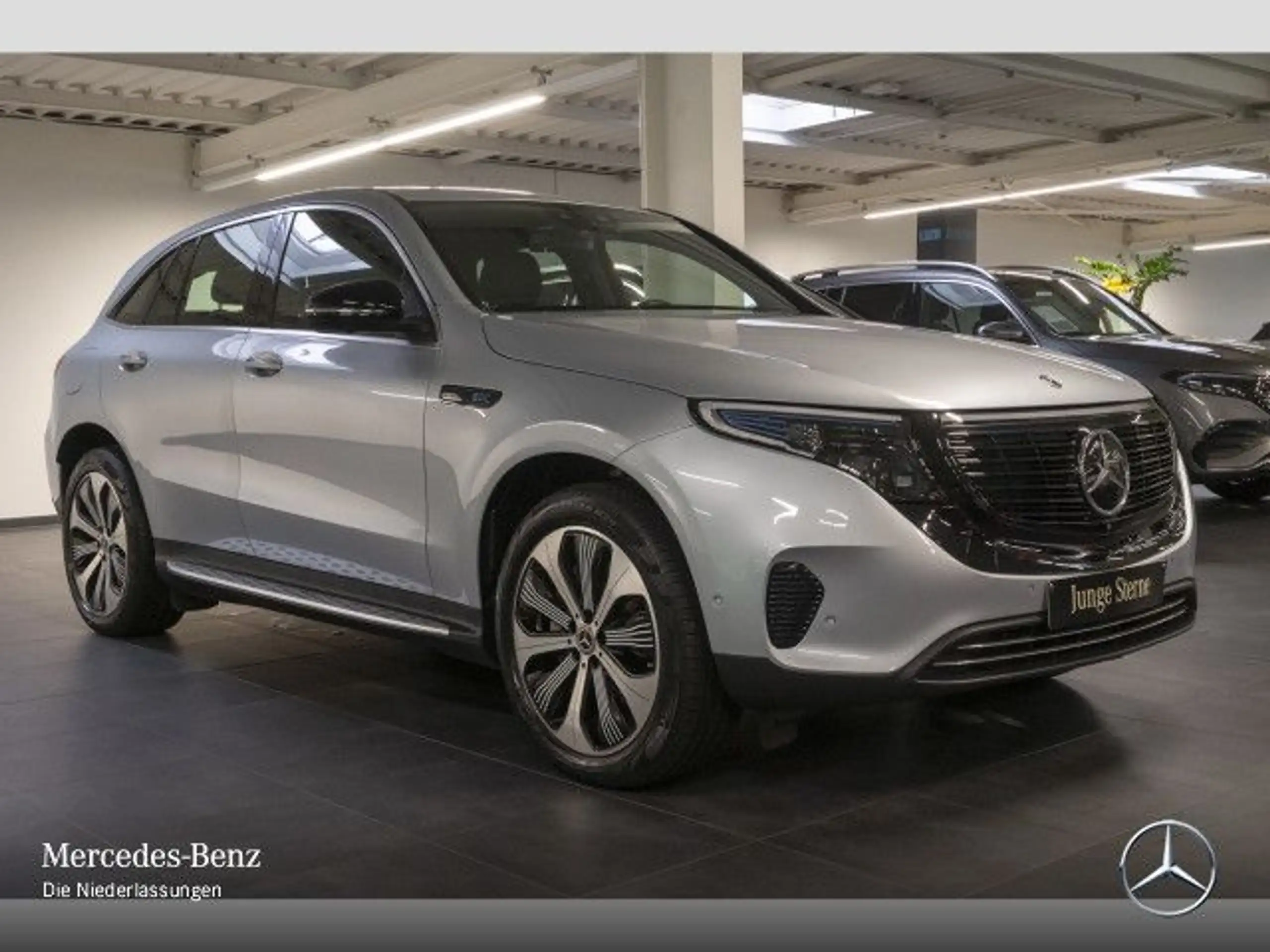 Mercedes-Benz - EQC 400