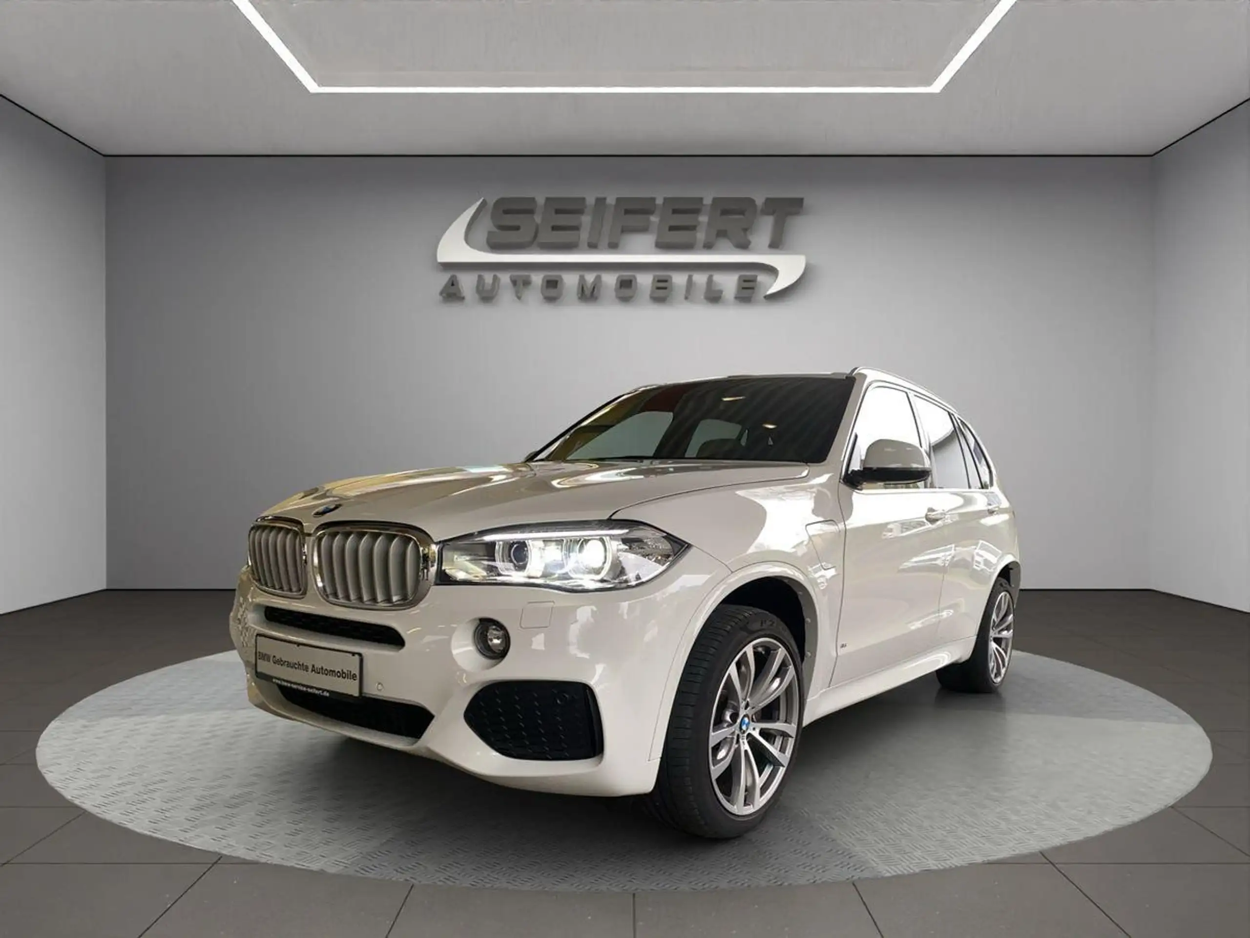 BMW - X5