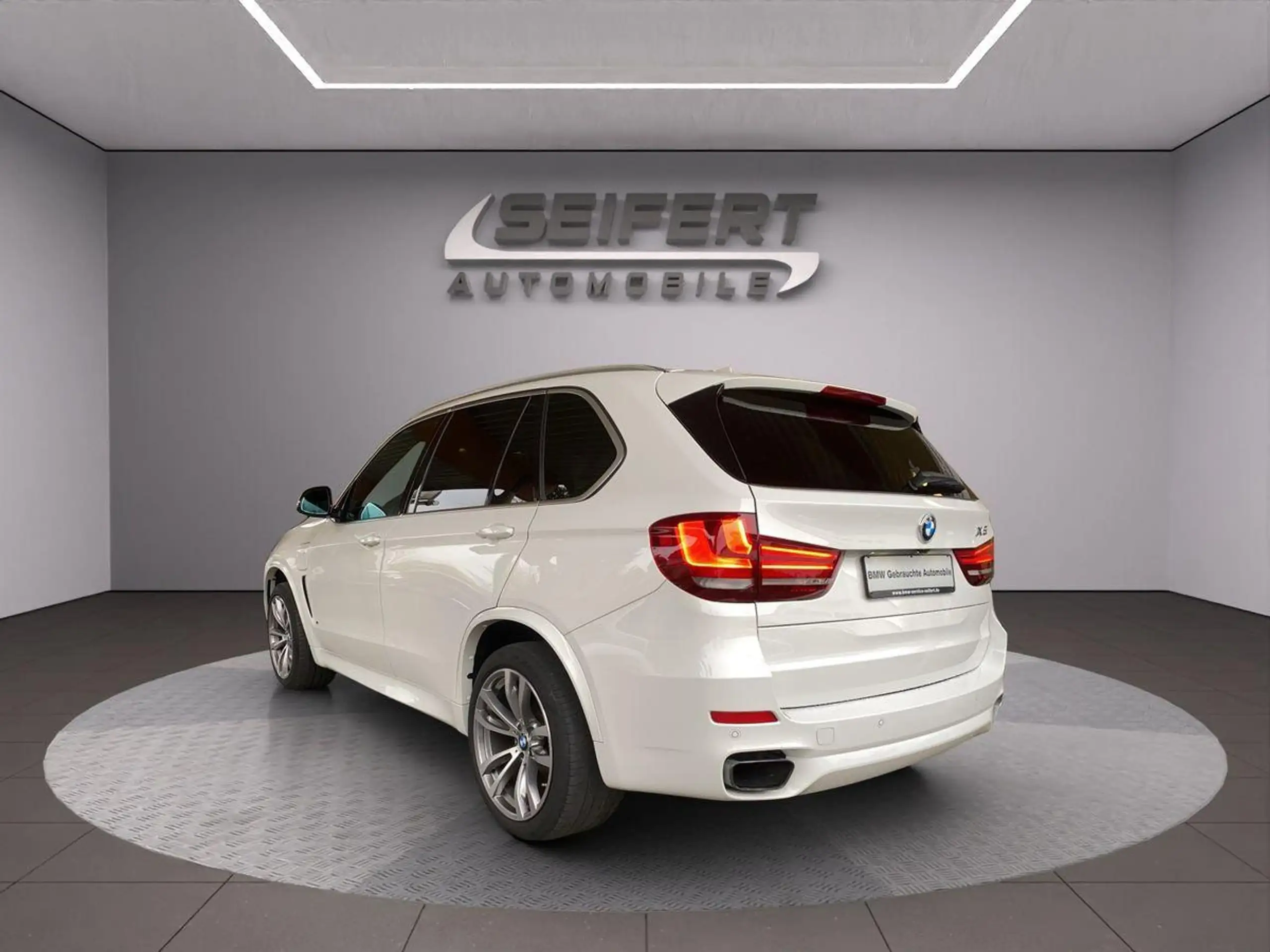 BMW - X5