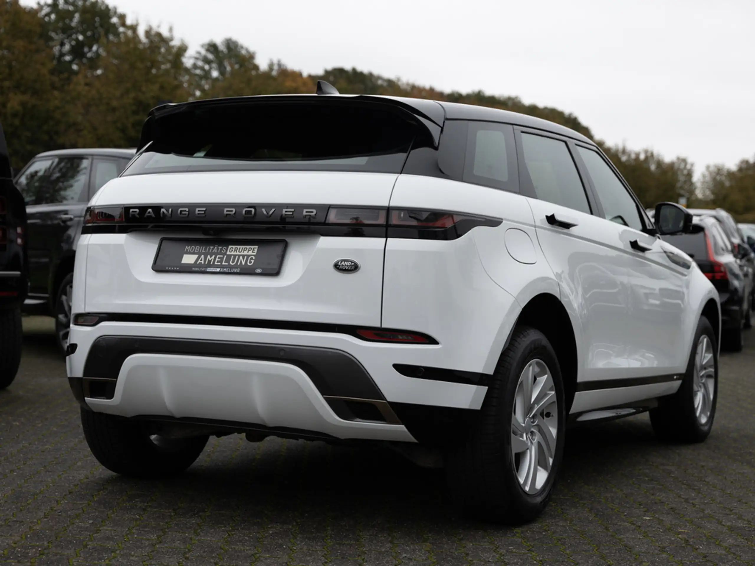 Land Rover - Range Rover Evoque