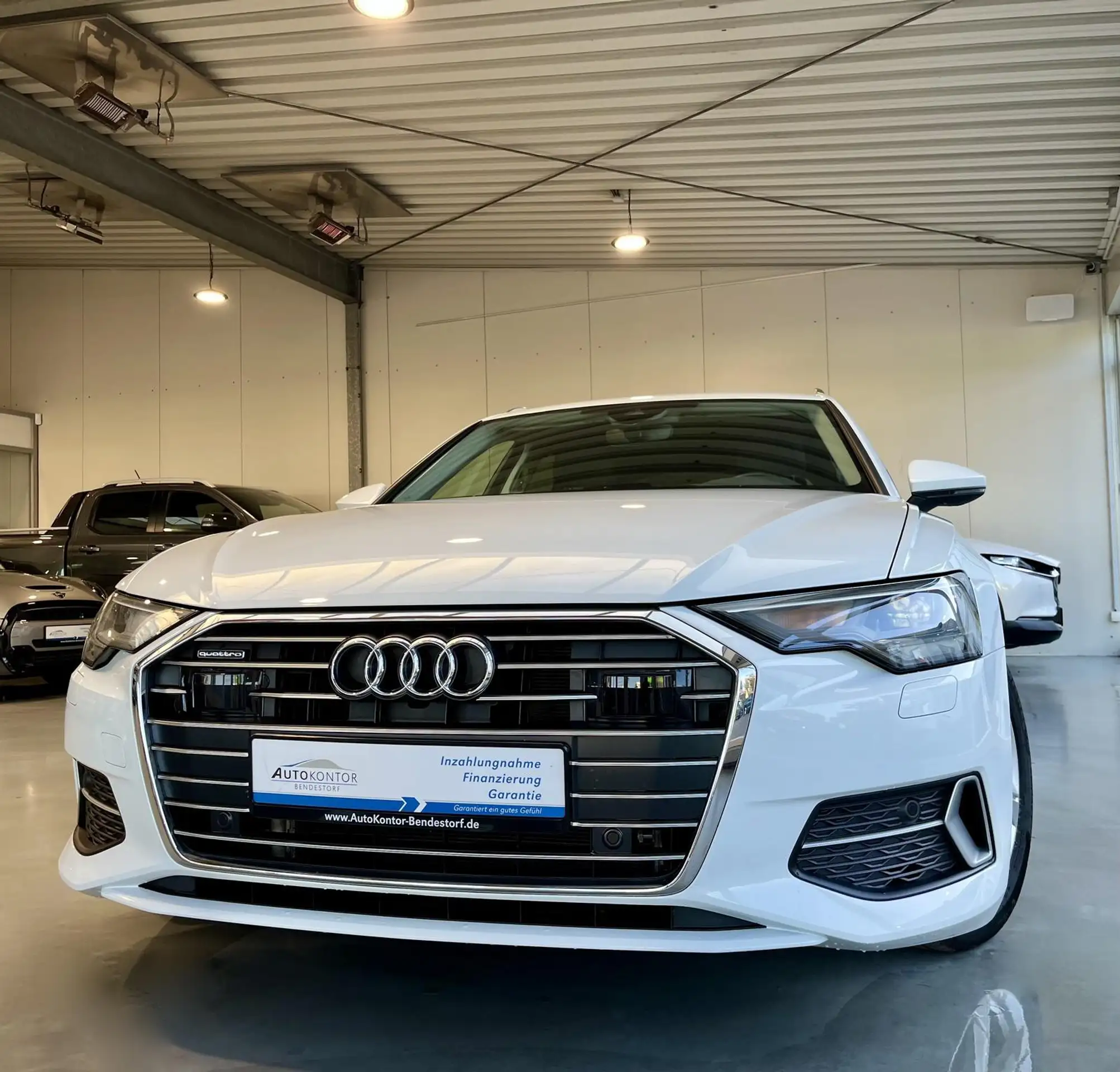 Audi - A6