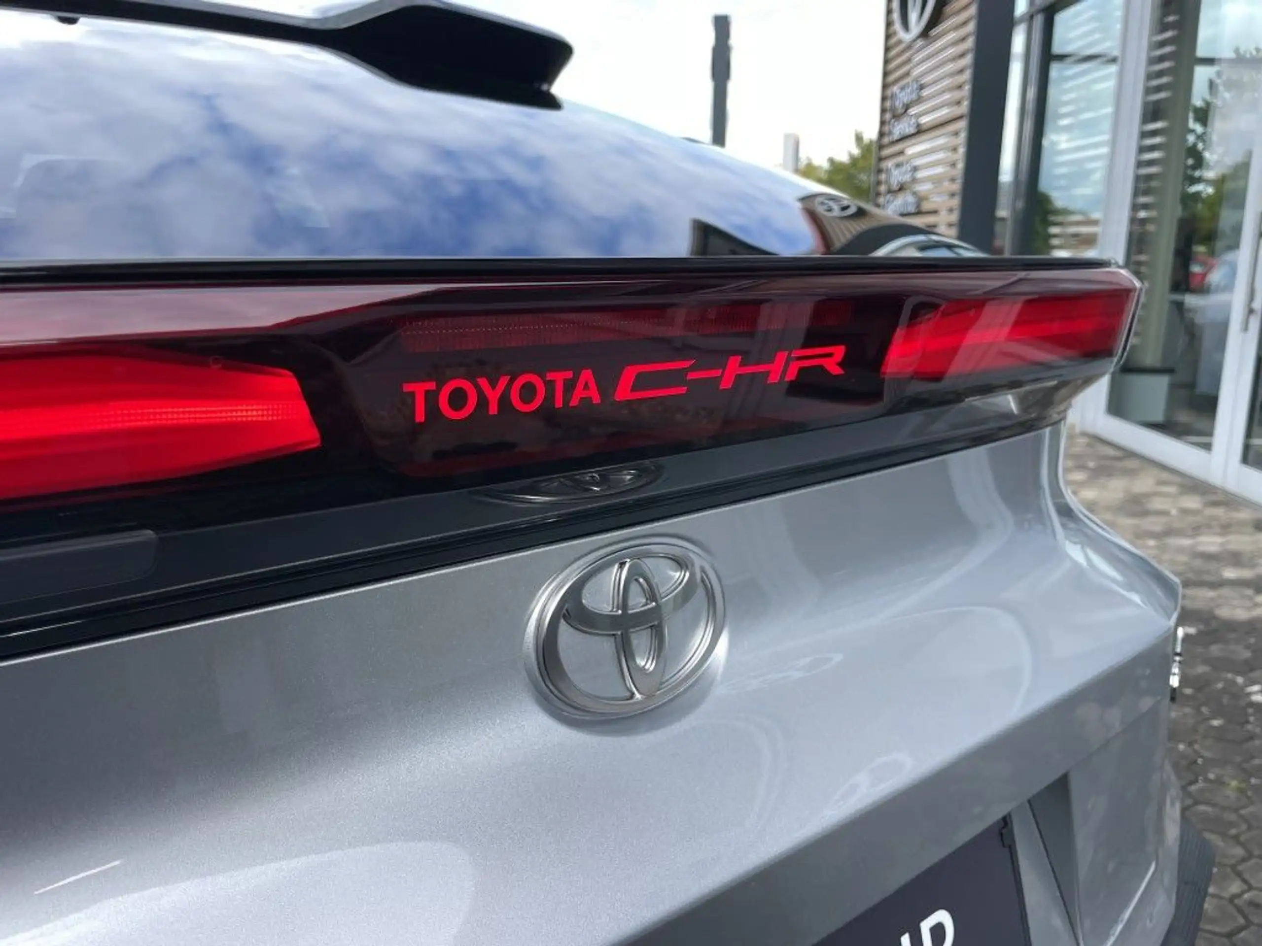 Toyota - C-HR