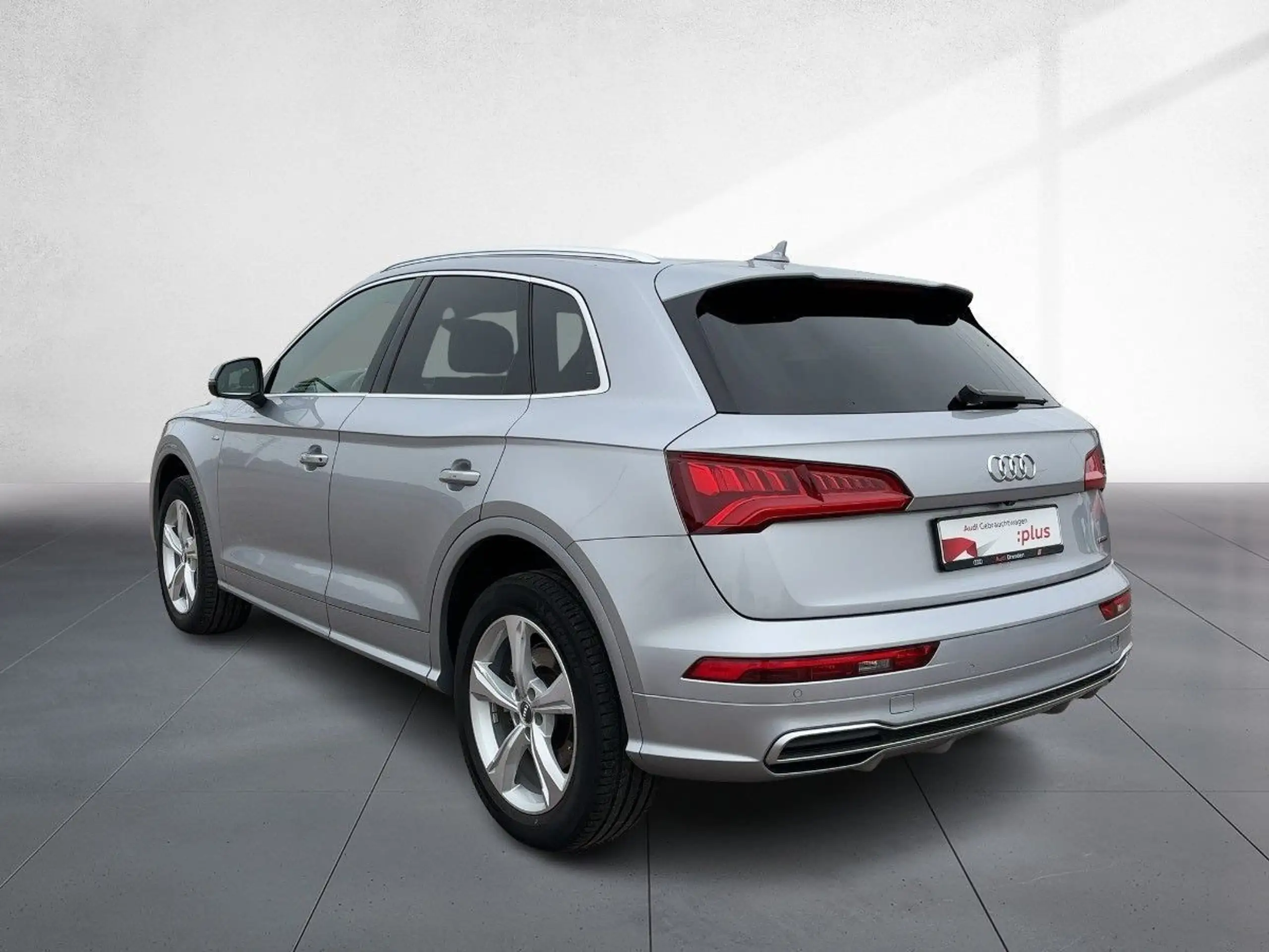 Audi - Q5