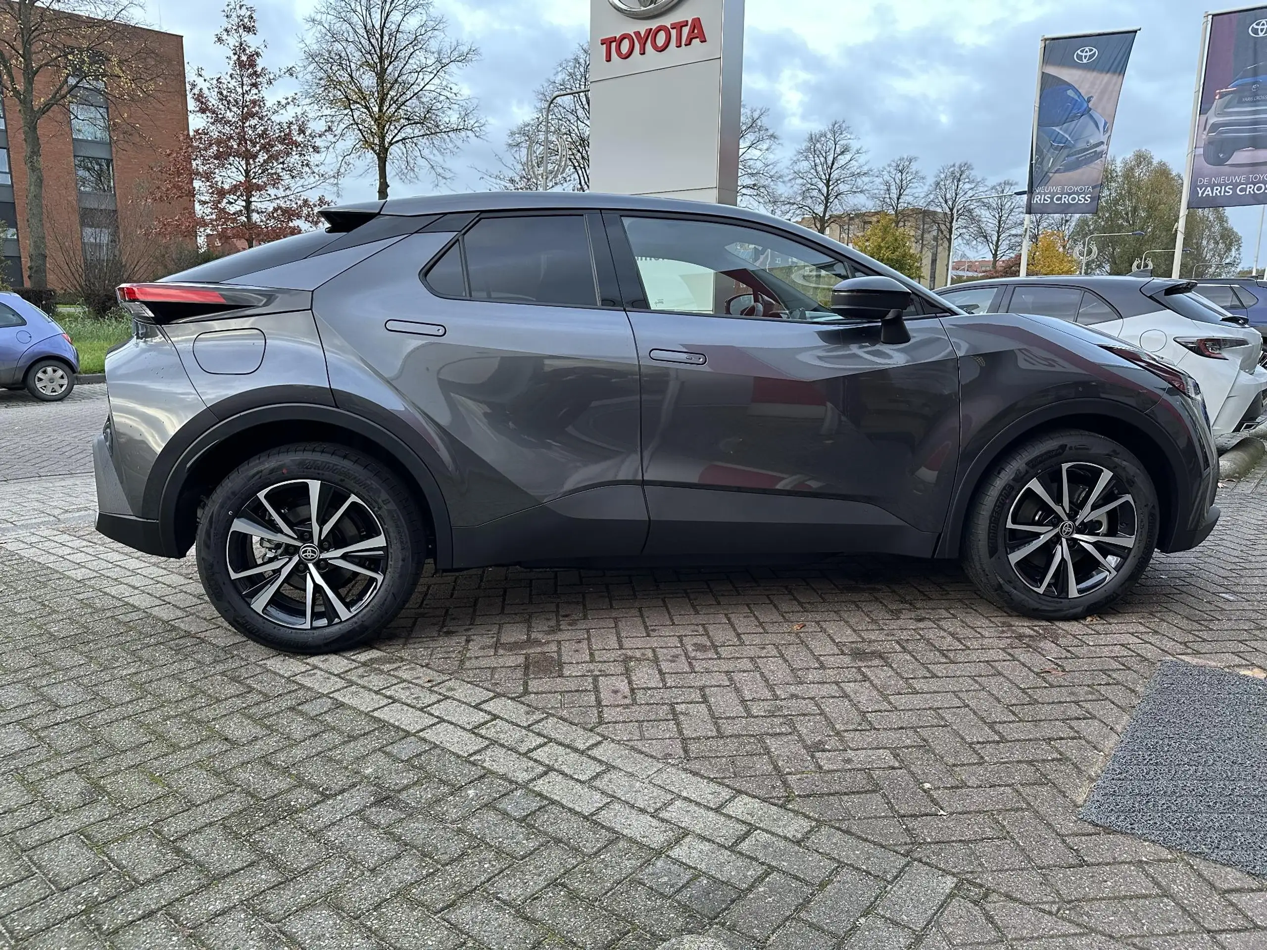 Toyota - C-HR