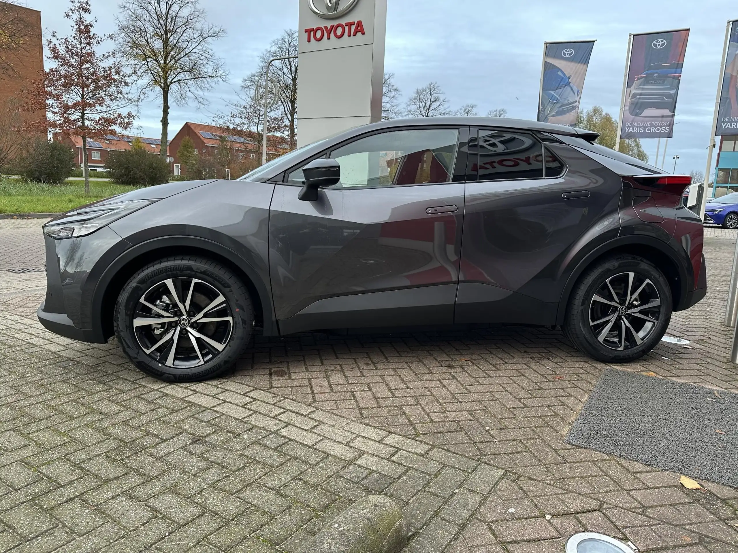 Toyota - C-HR