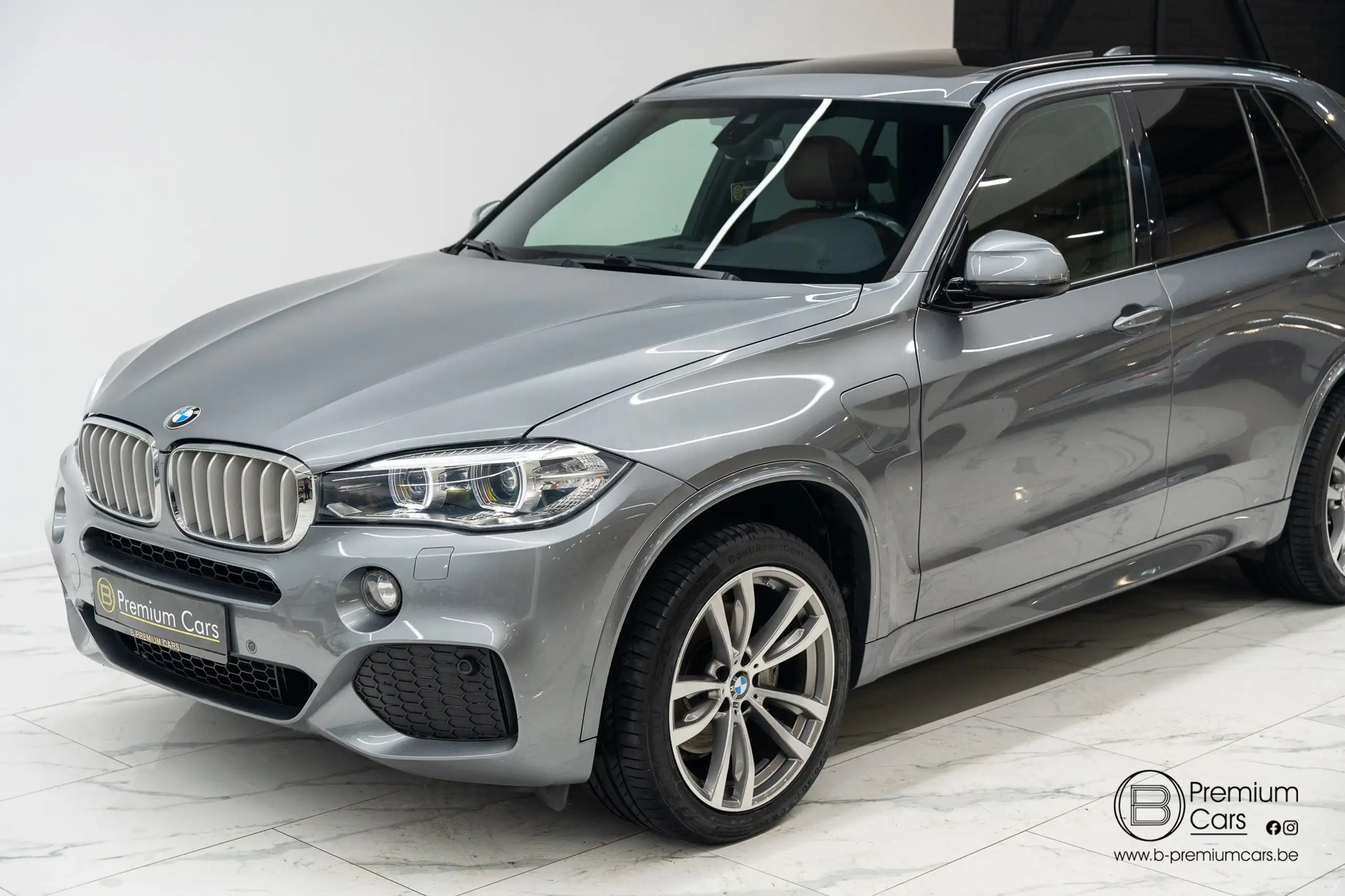 BMW - X5