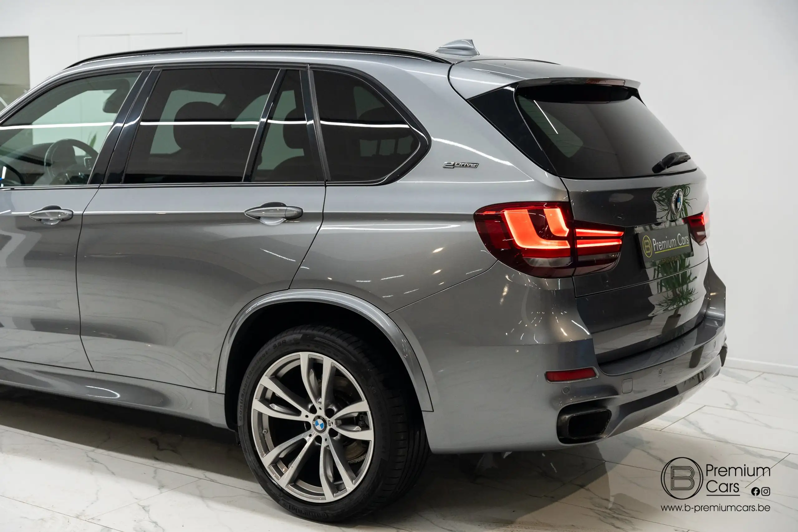 BMW - X5