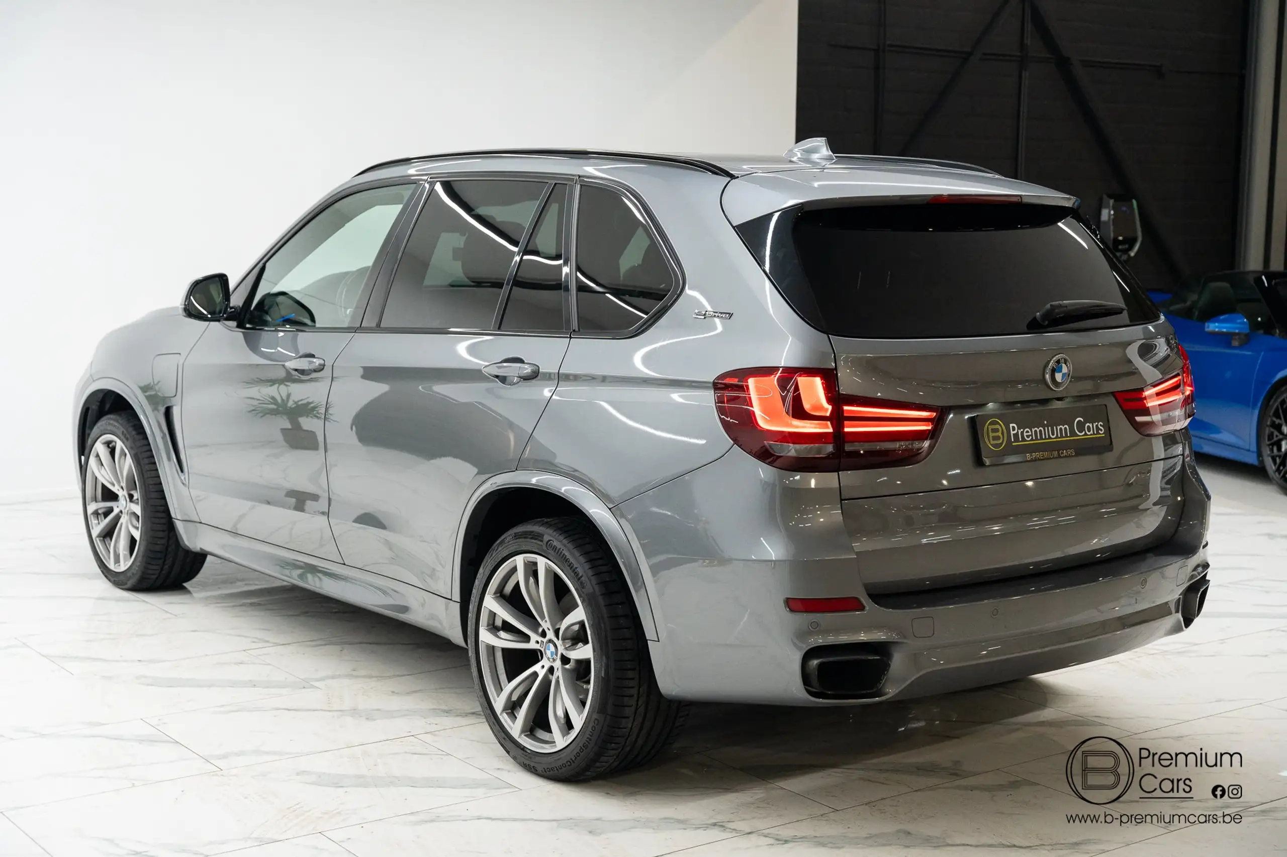 BMW - X5