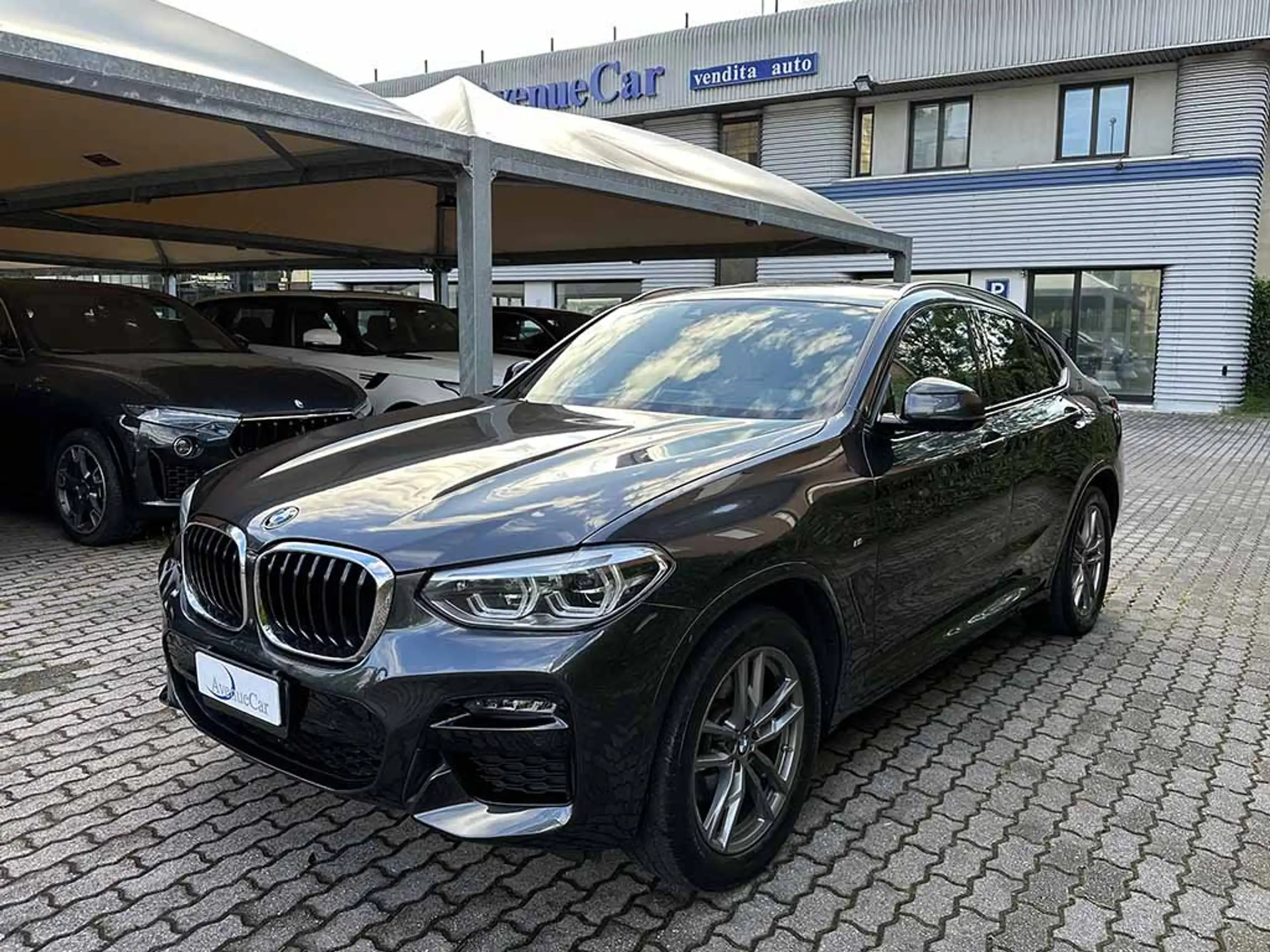 BMW - X4