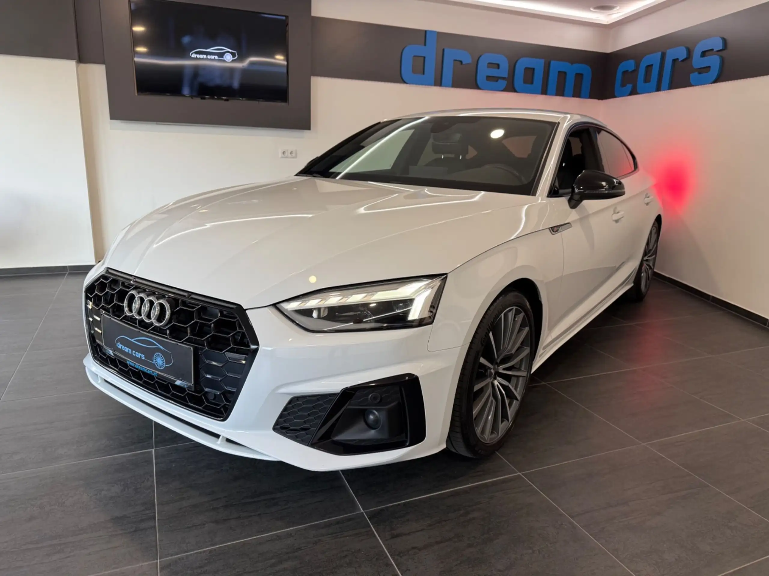 Audi - A5