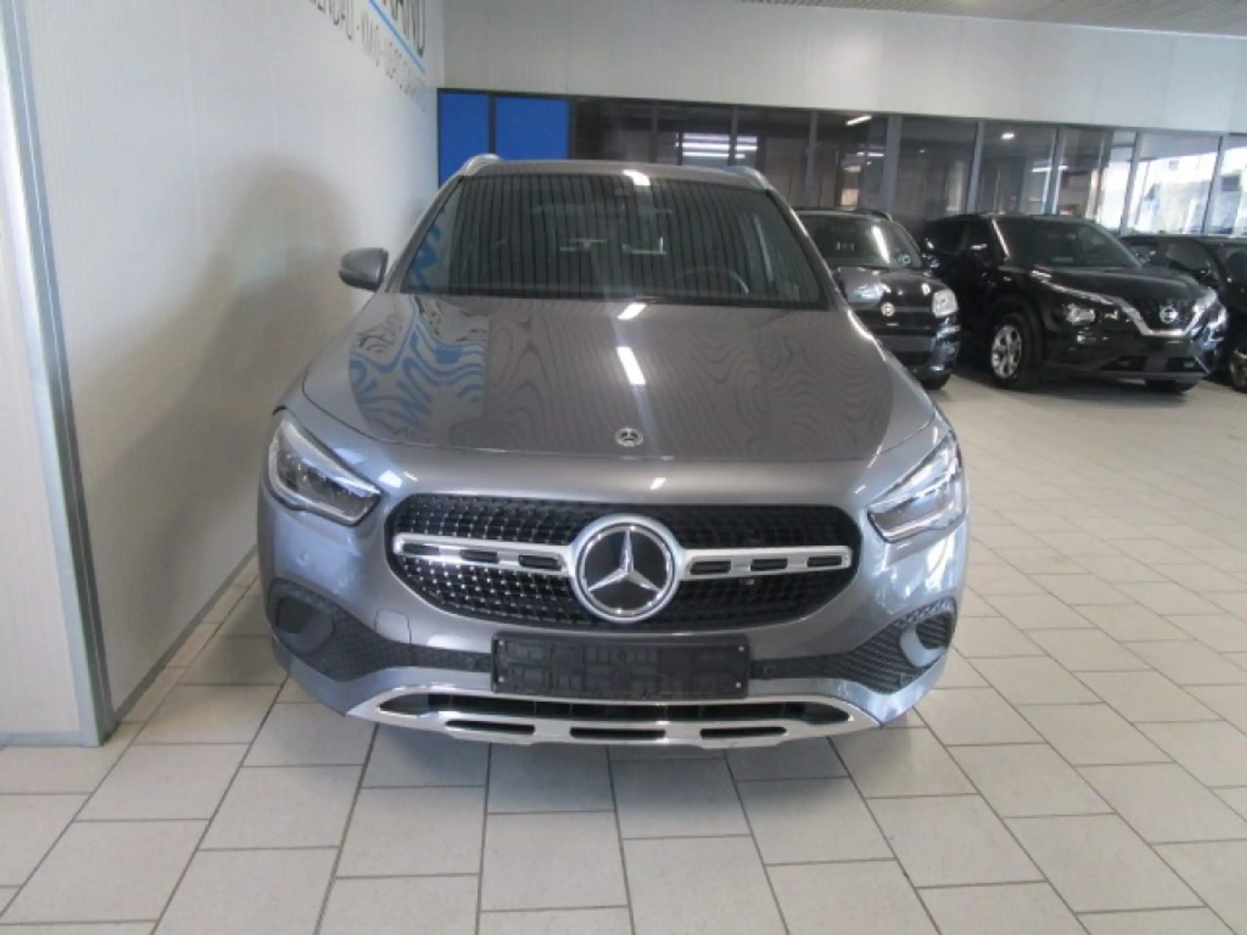 Mercedes-Benz - GLA 180