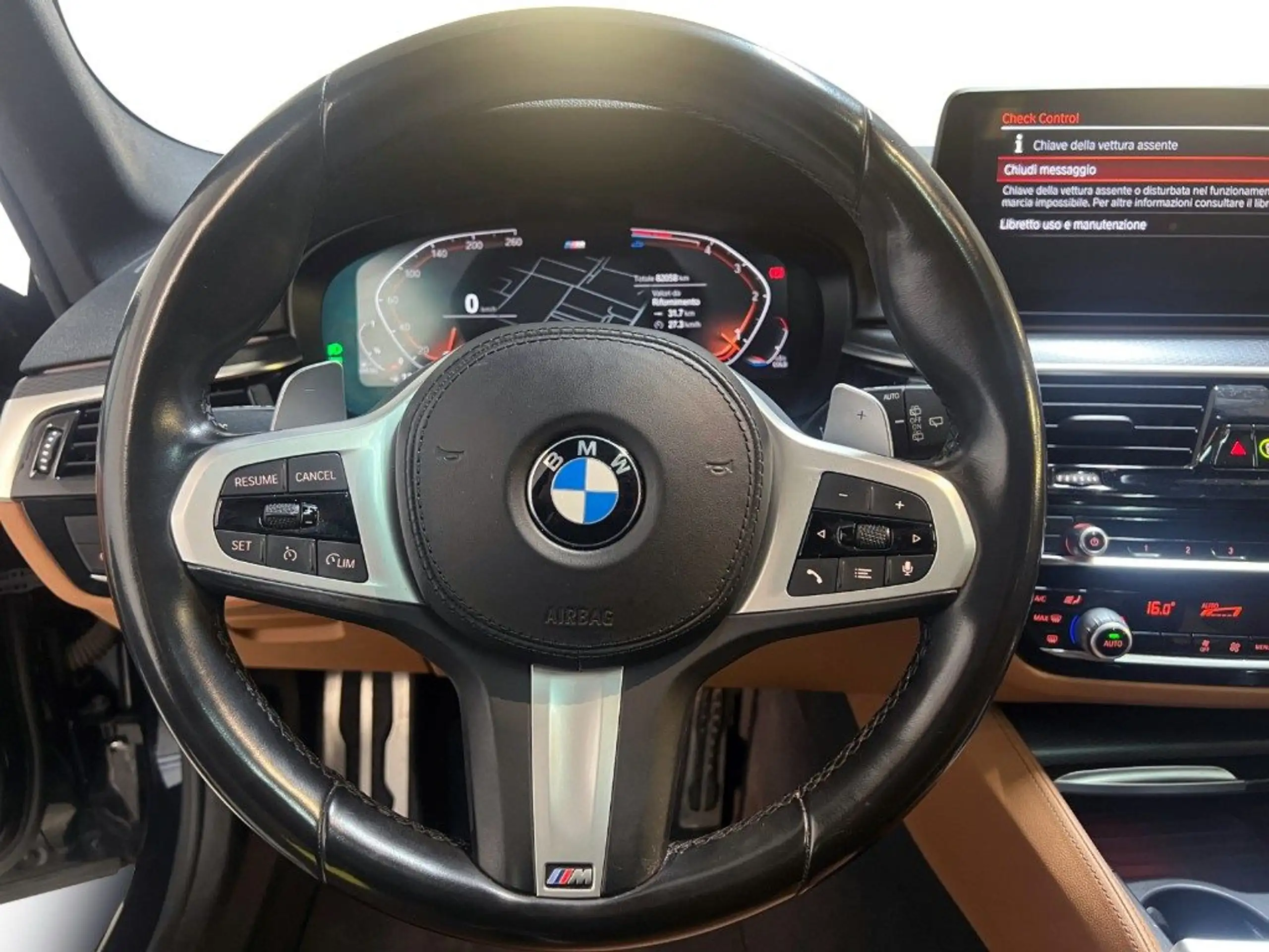 BMW - 520