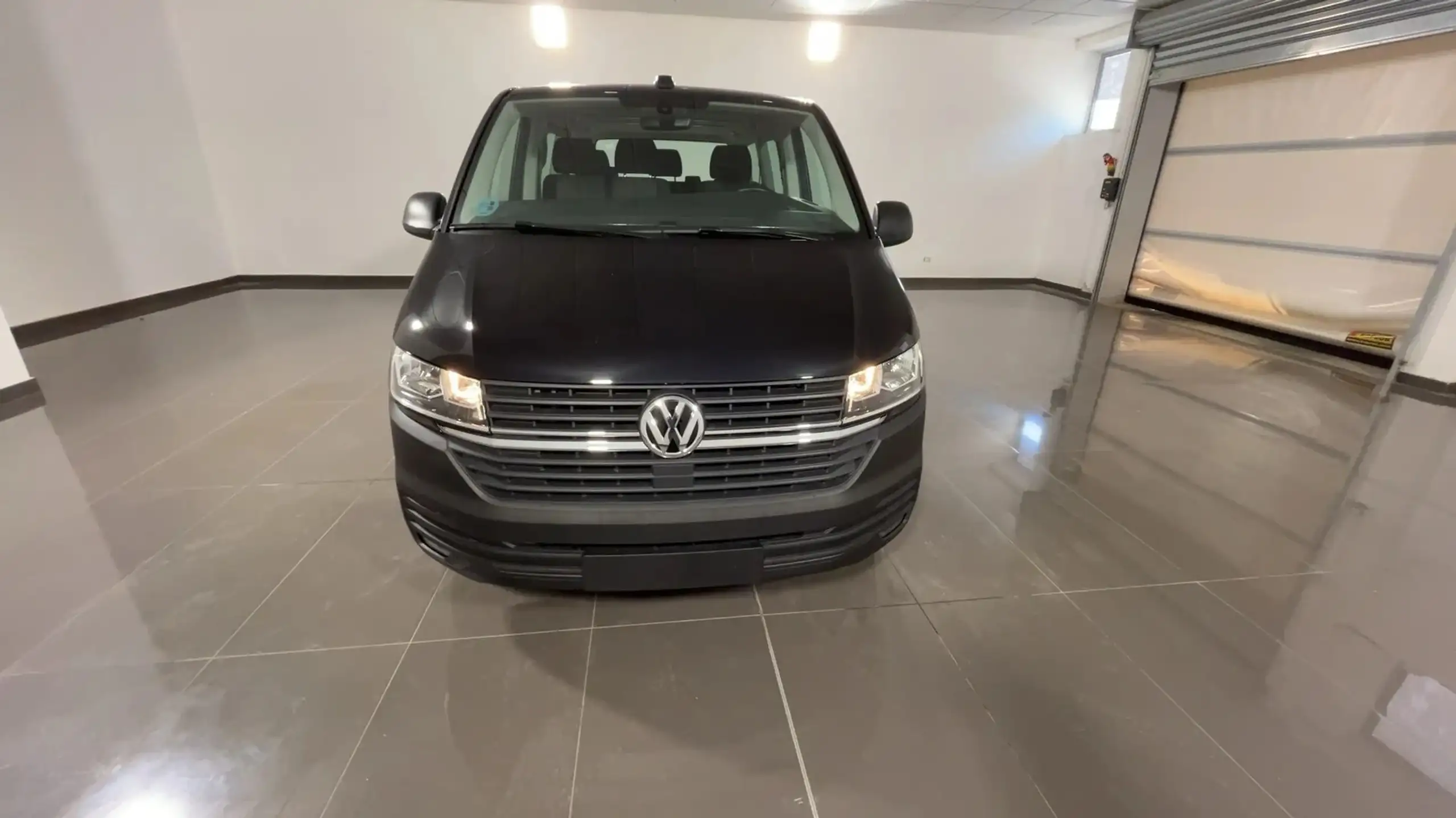 Volkswagen - T6 Caravelle