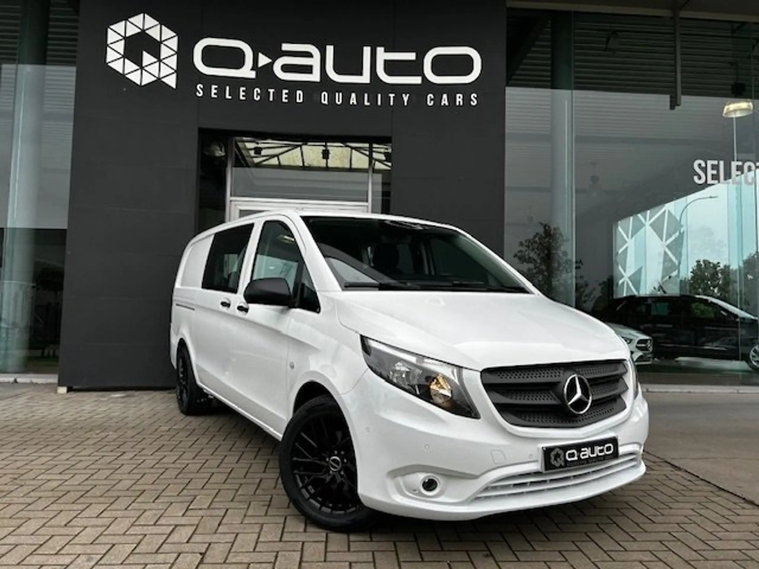 Mercedes-Benz - Vito