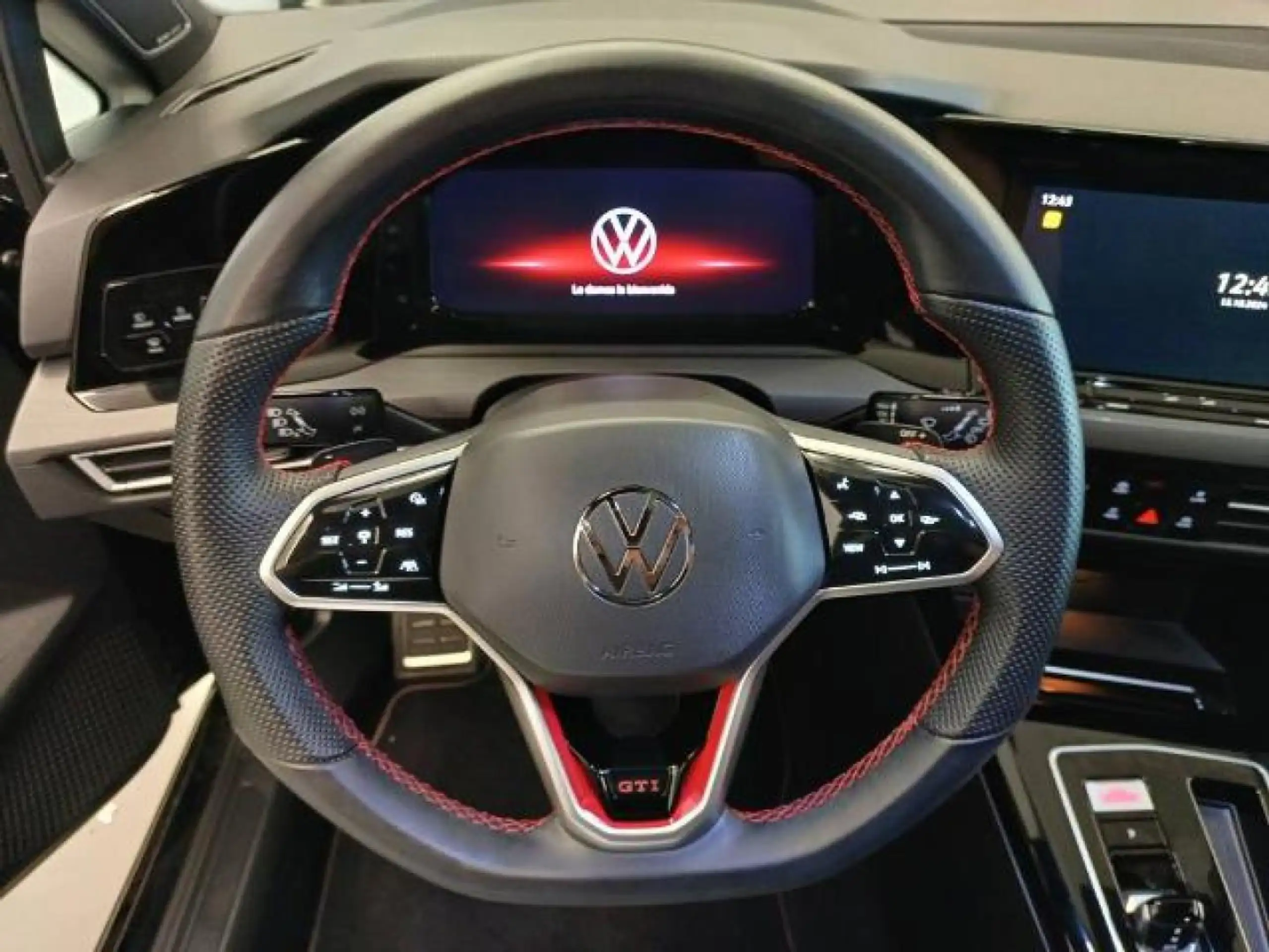 Volkswagen - Golf