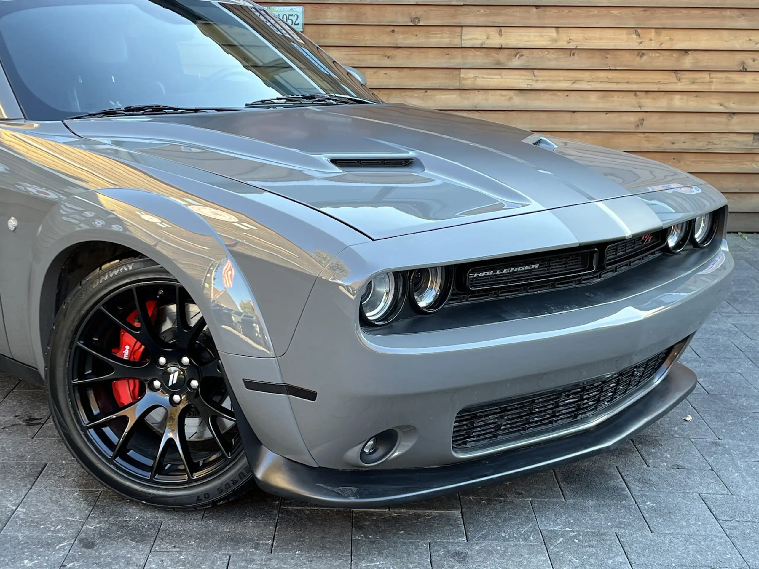 Dodge - Challenger