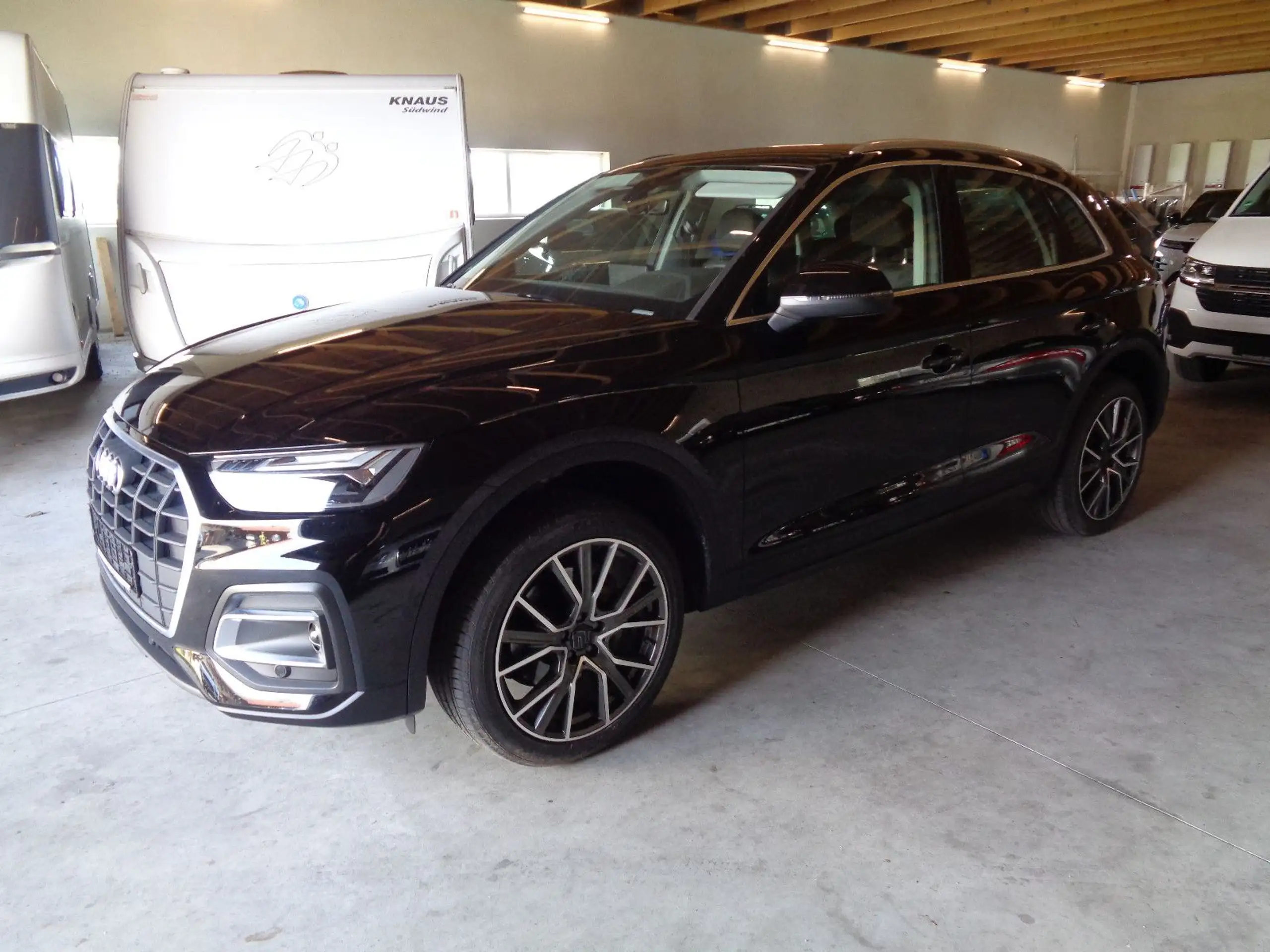 Audi - Q5