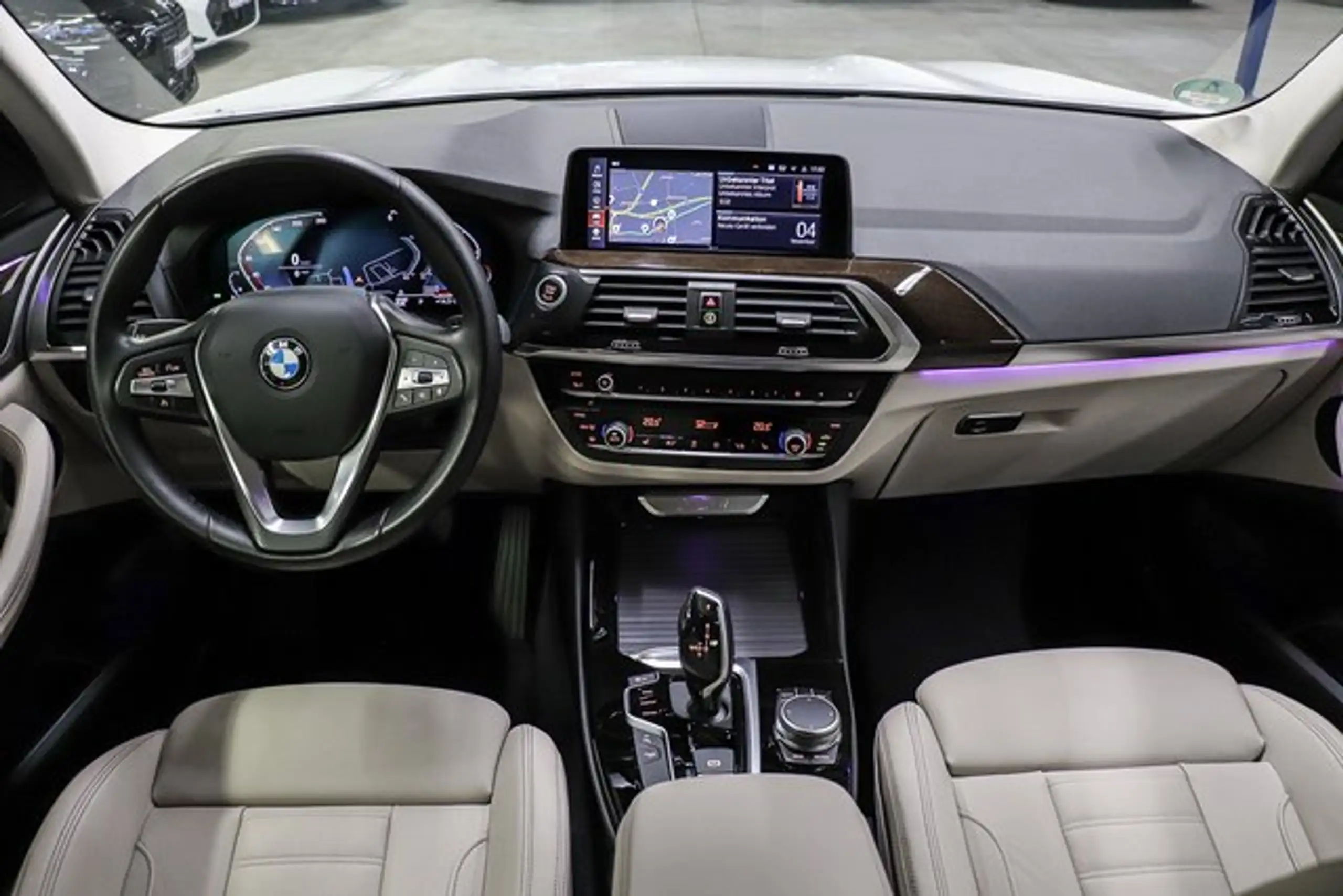 BMW - X3