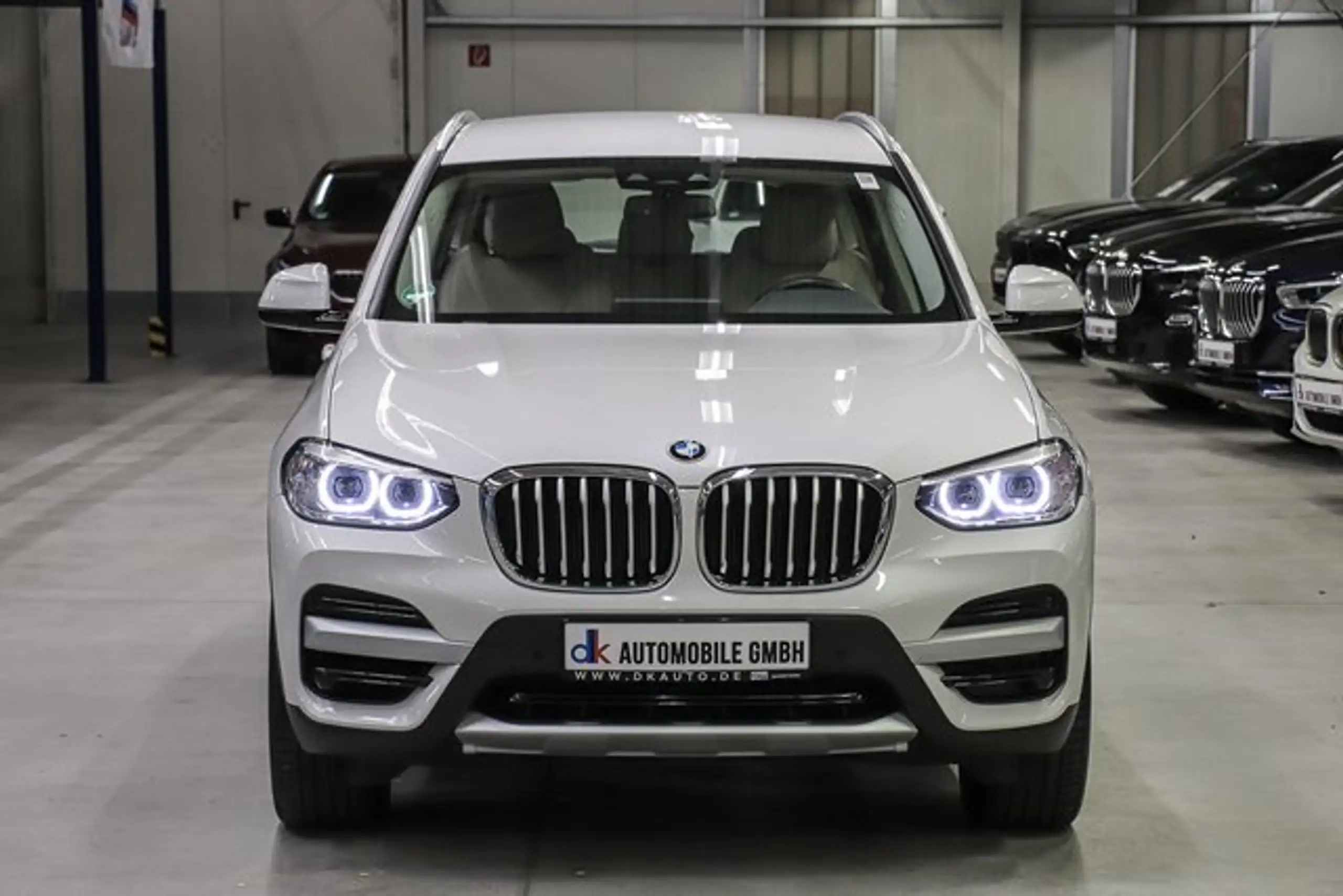 BMW - X3