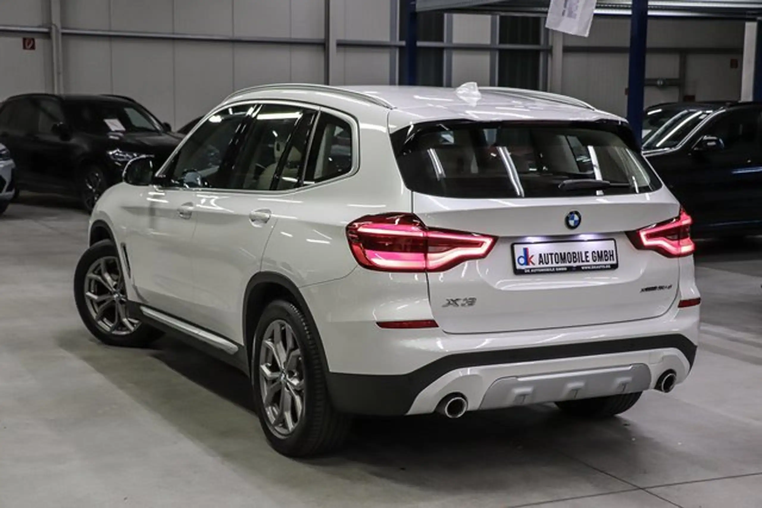 BMW - X3