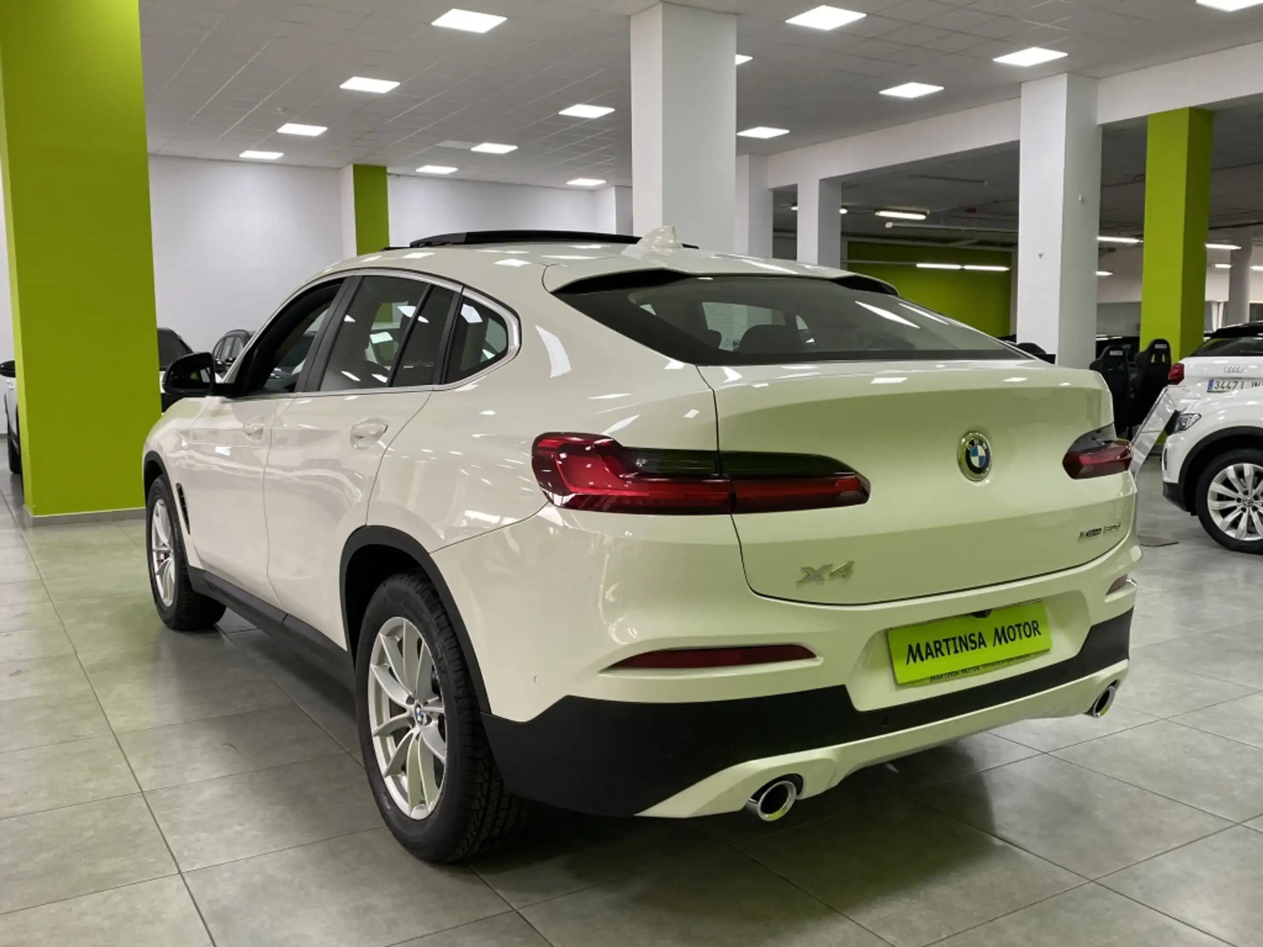 BMW - X4