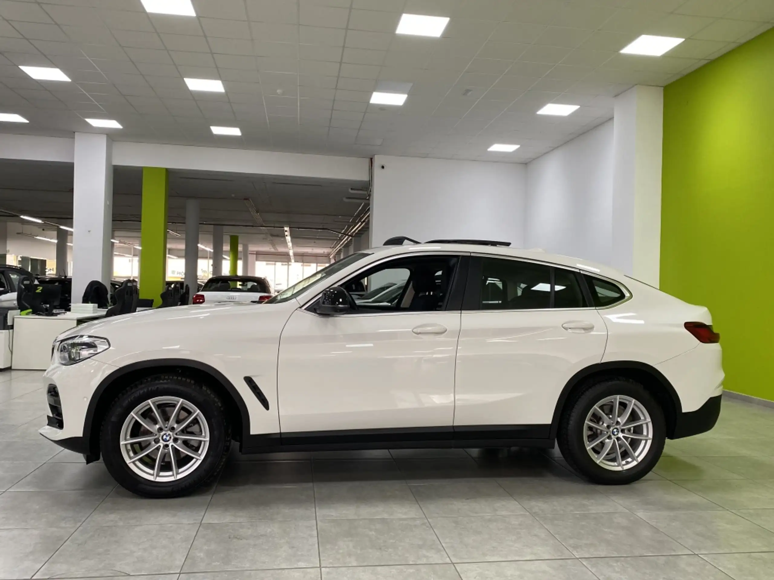 BMW - X4