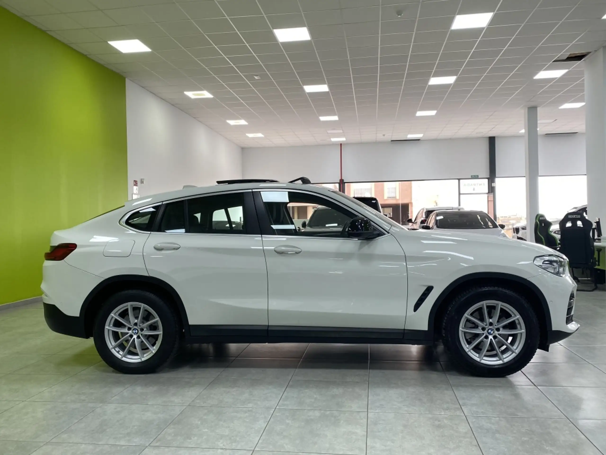 BMW - X4