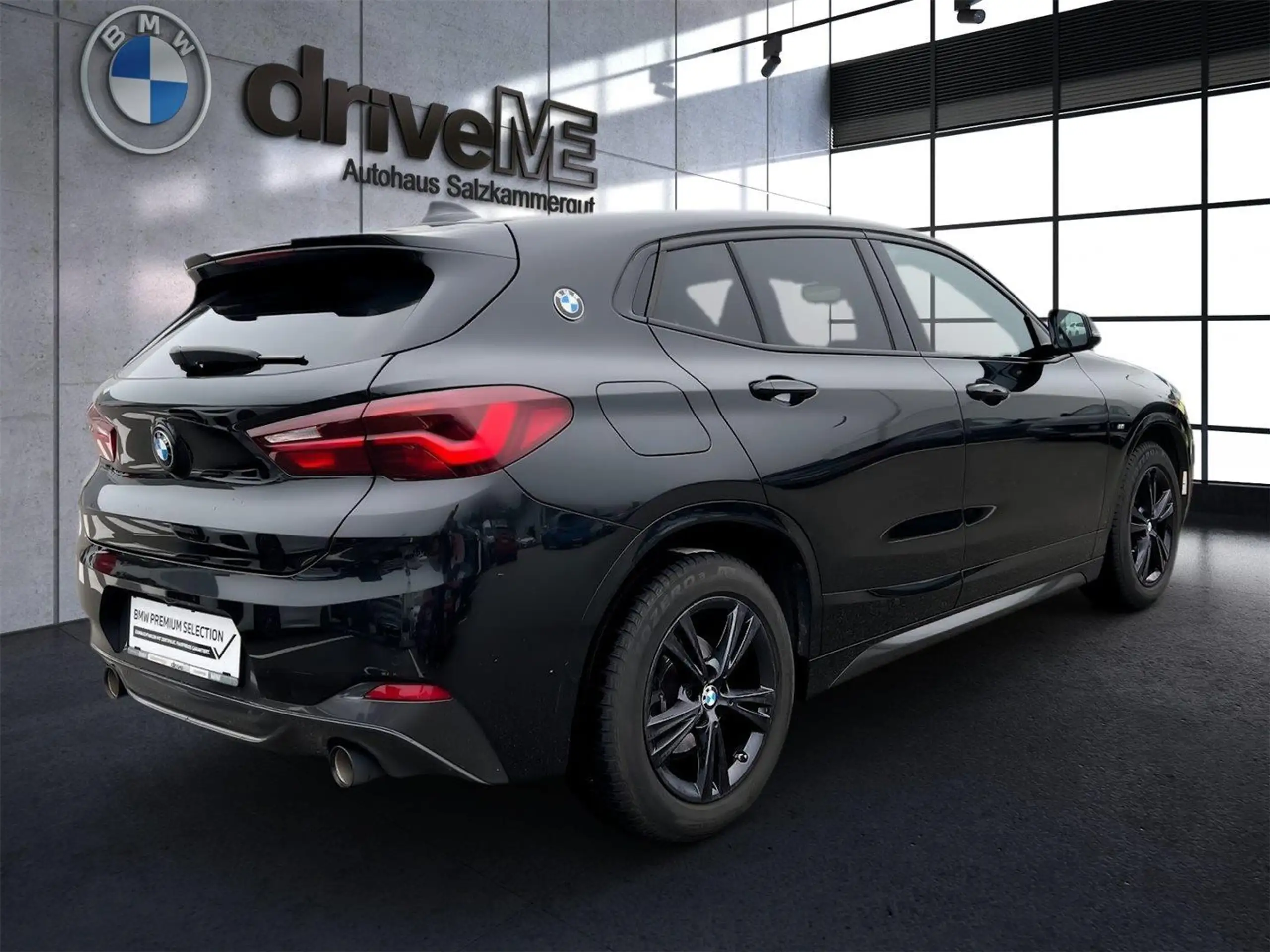 BMW - X2