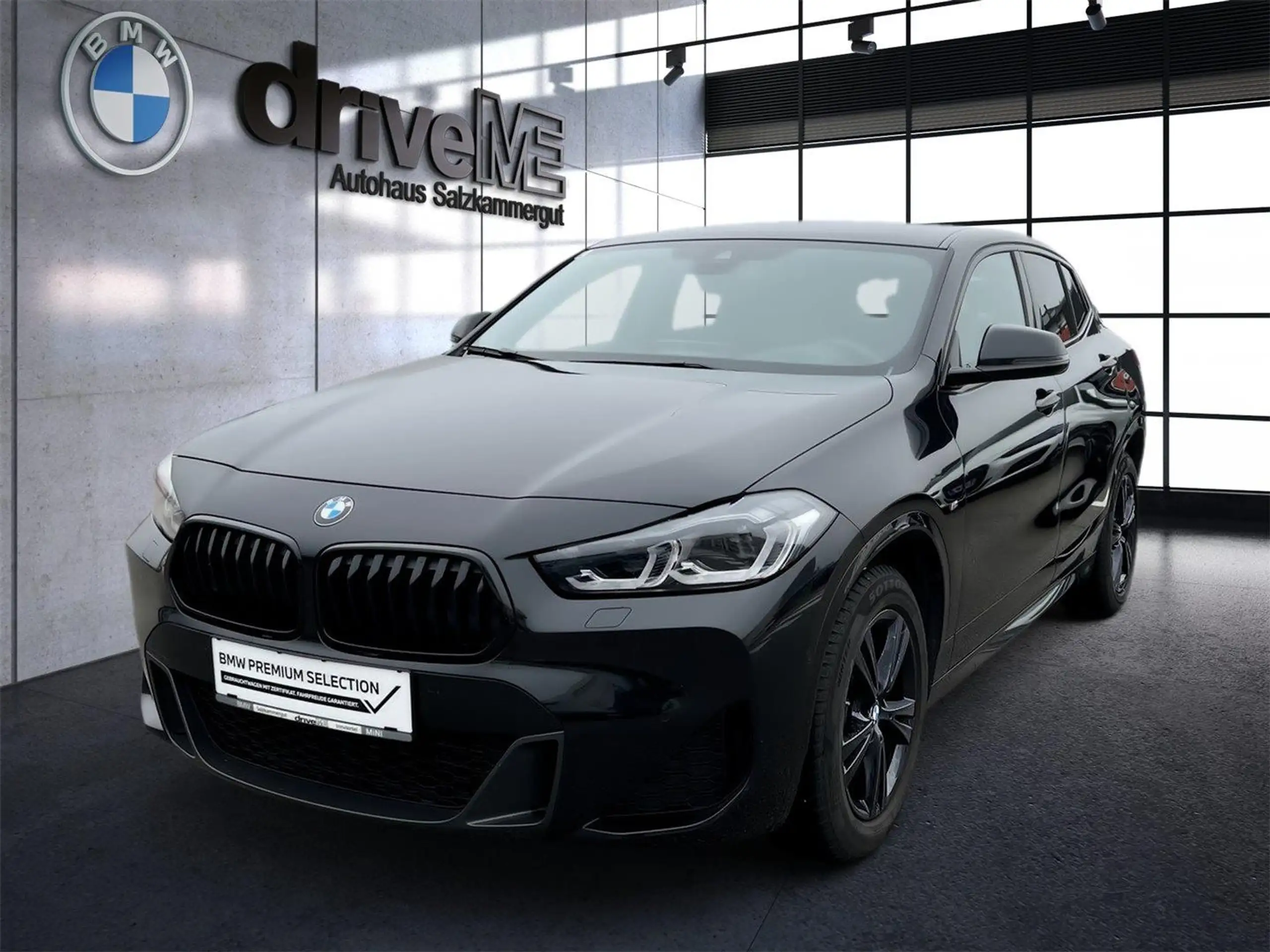 BMW - X2