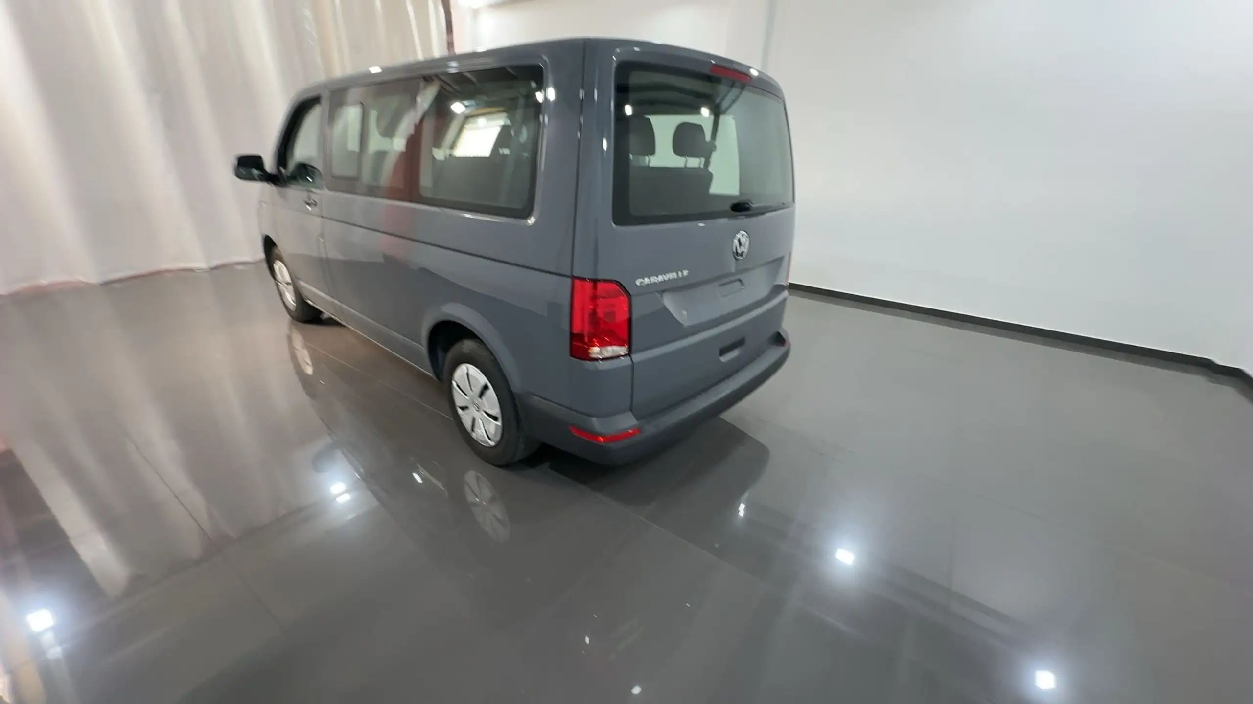 Volkswagen - T6 Caravelle