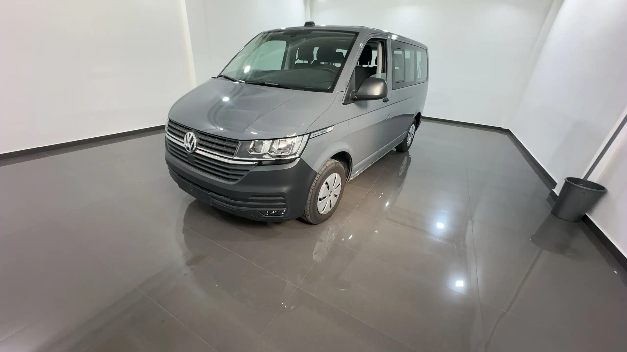 Volkswagen - T6 Caravelle