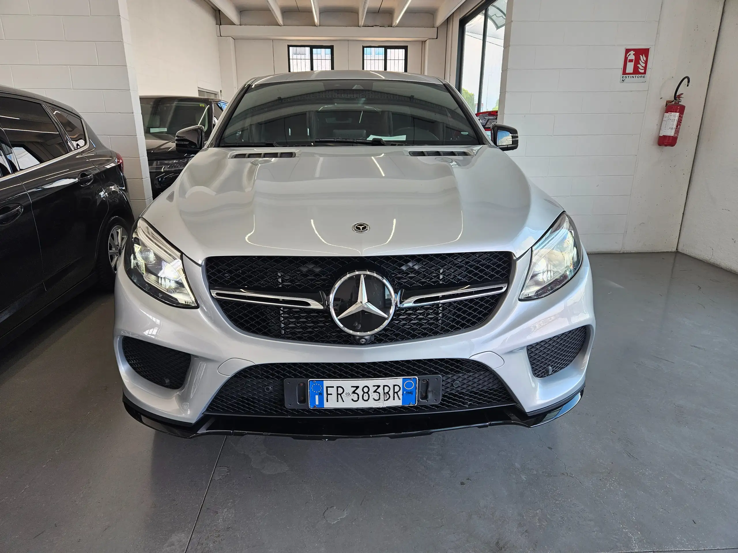 Mercedes-Benz - GLE 350