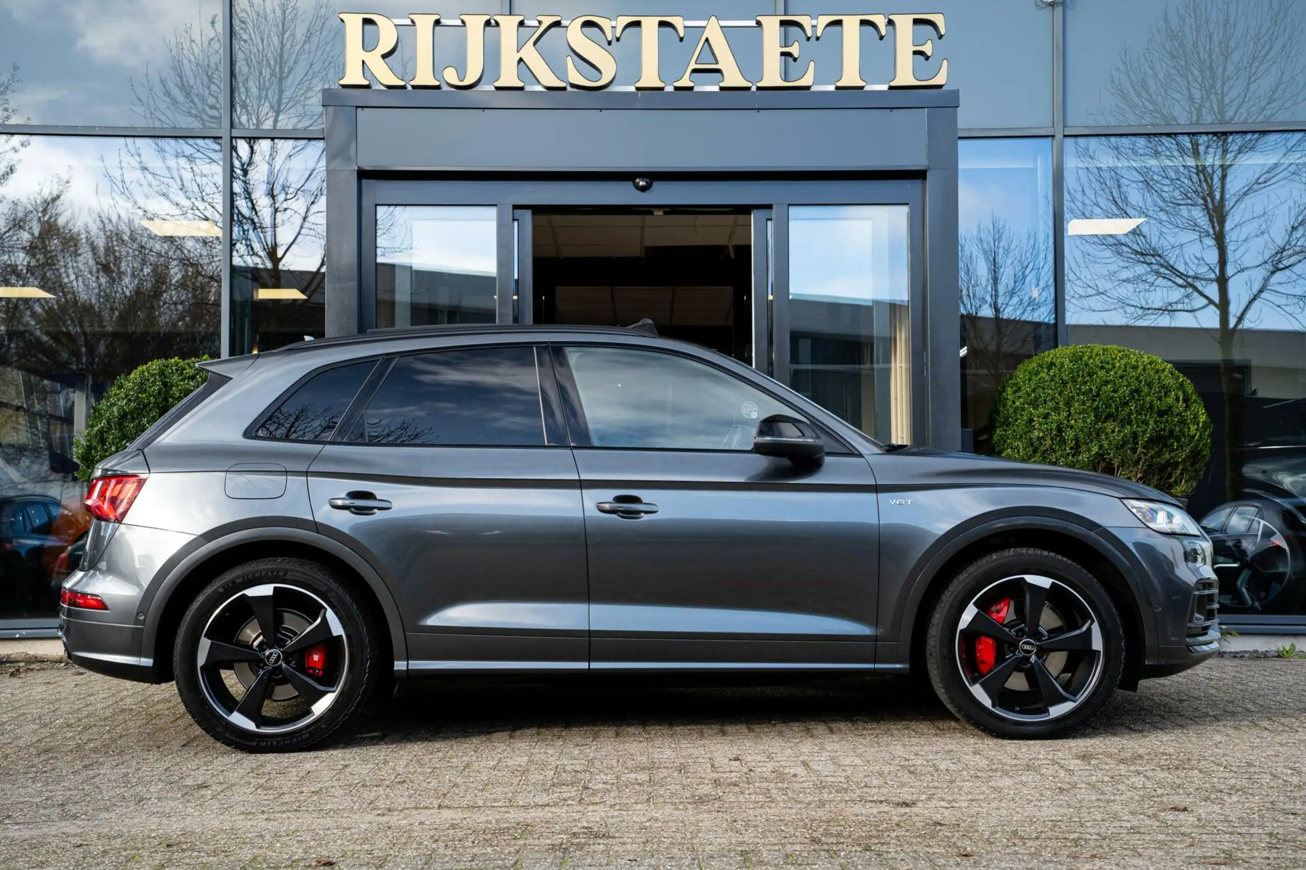 Audi - SQ5