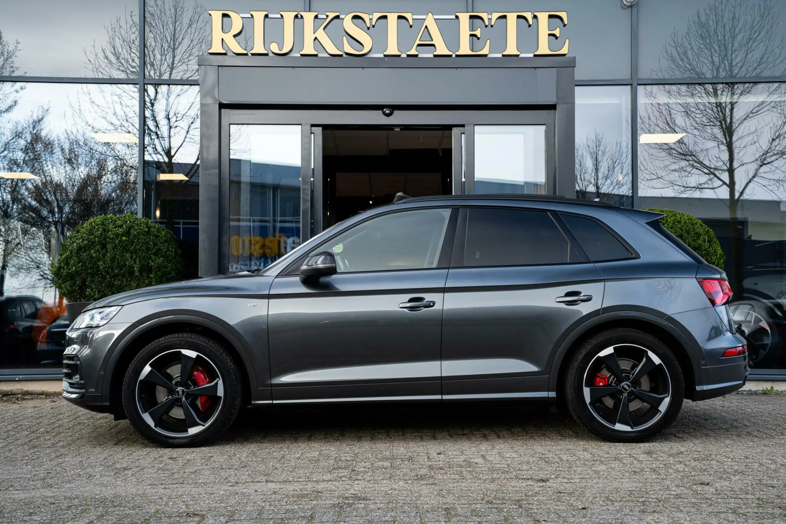 Audi - SQ5