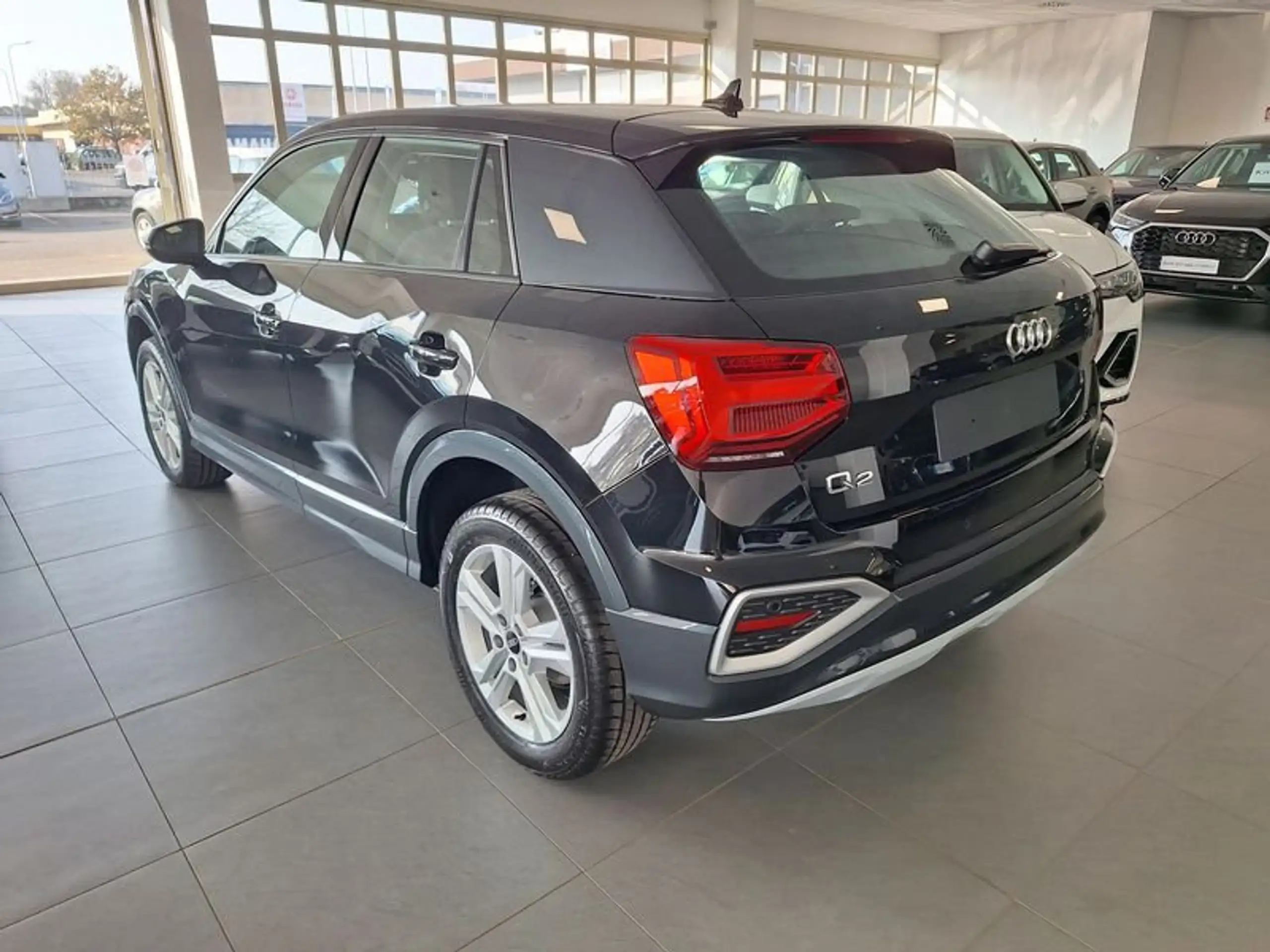 Audi - Q2