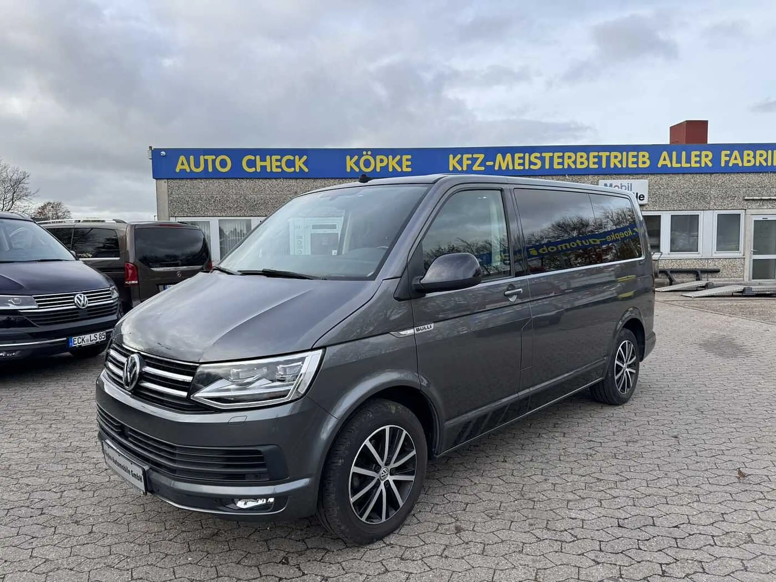 Volkswagen T6 Multivan 2016