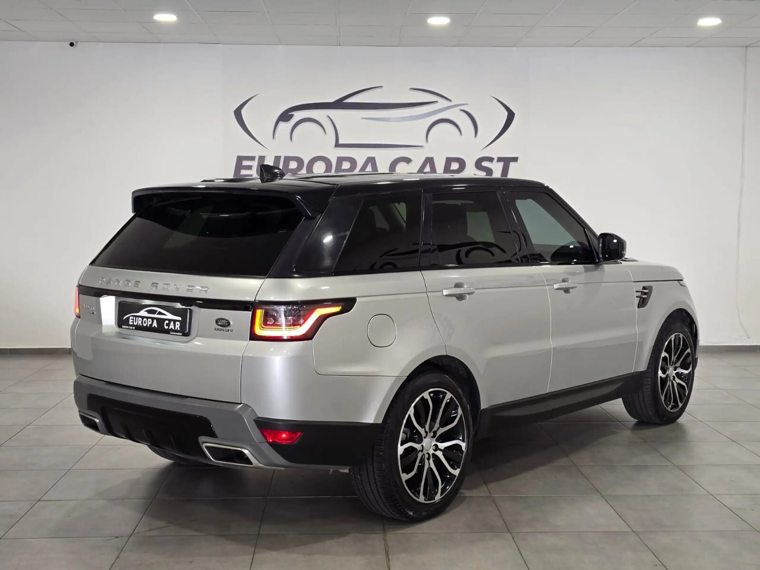 Land Rover - Range Rover Sport