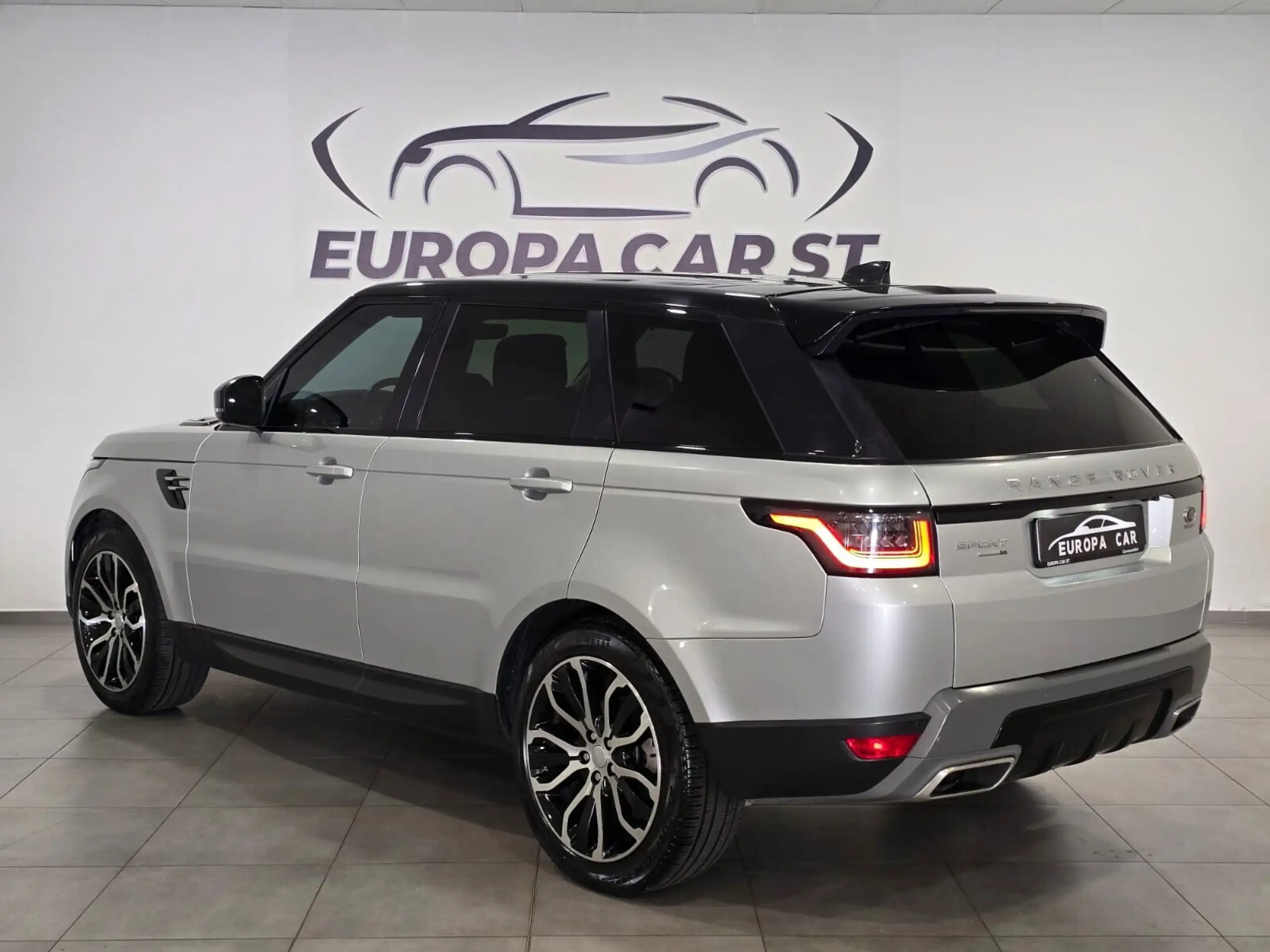 Land Rover - Range Rover Sport