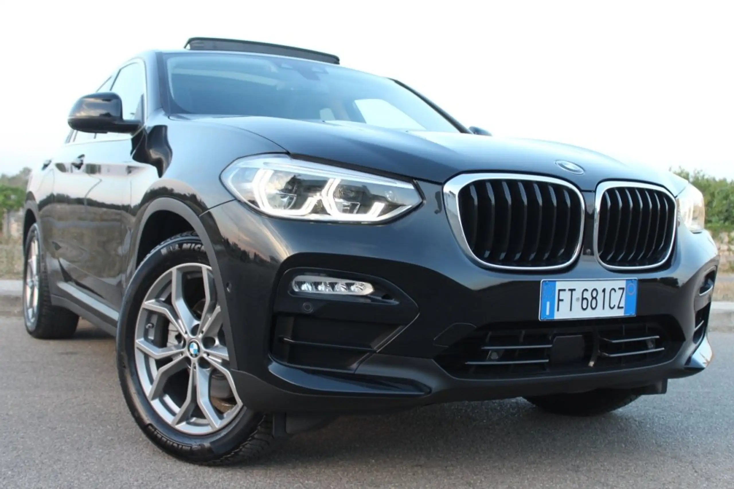 BMW - X4