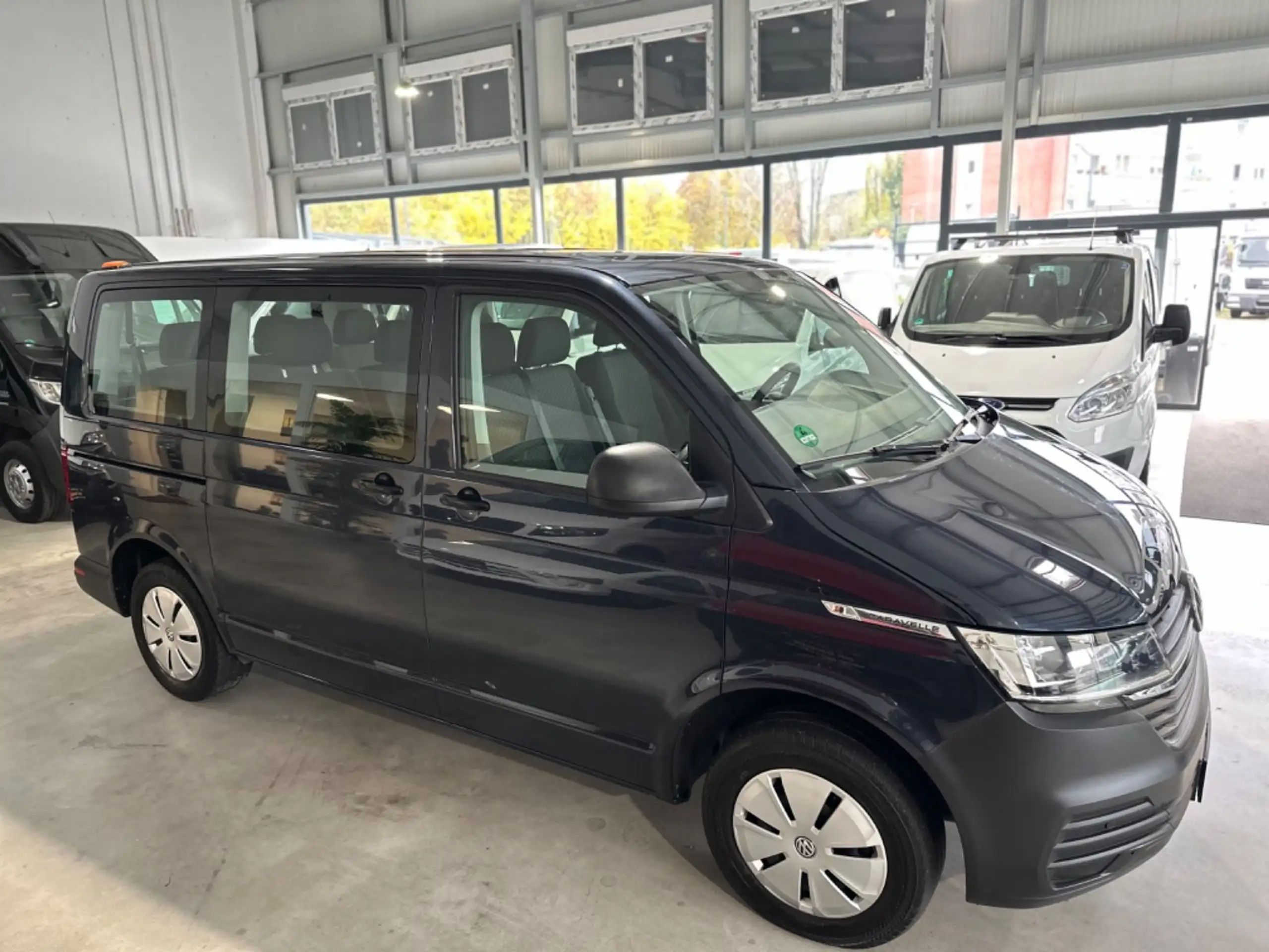 Volkswagen - T6 Caravelle