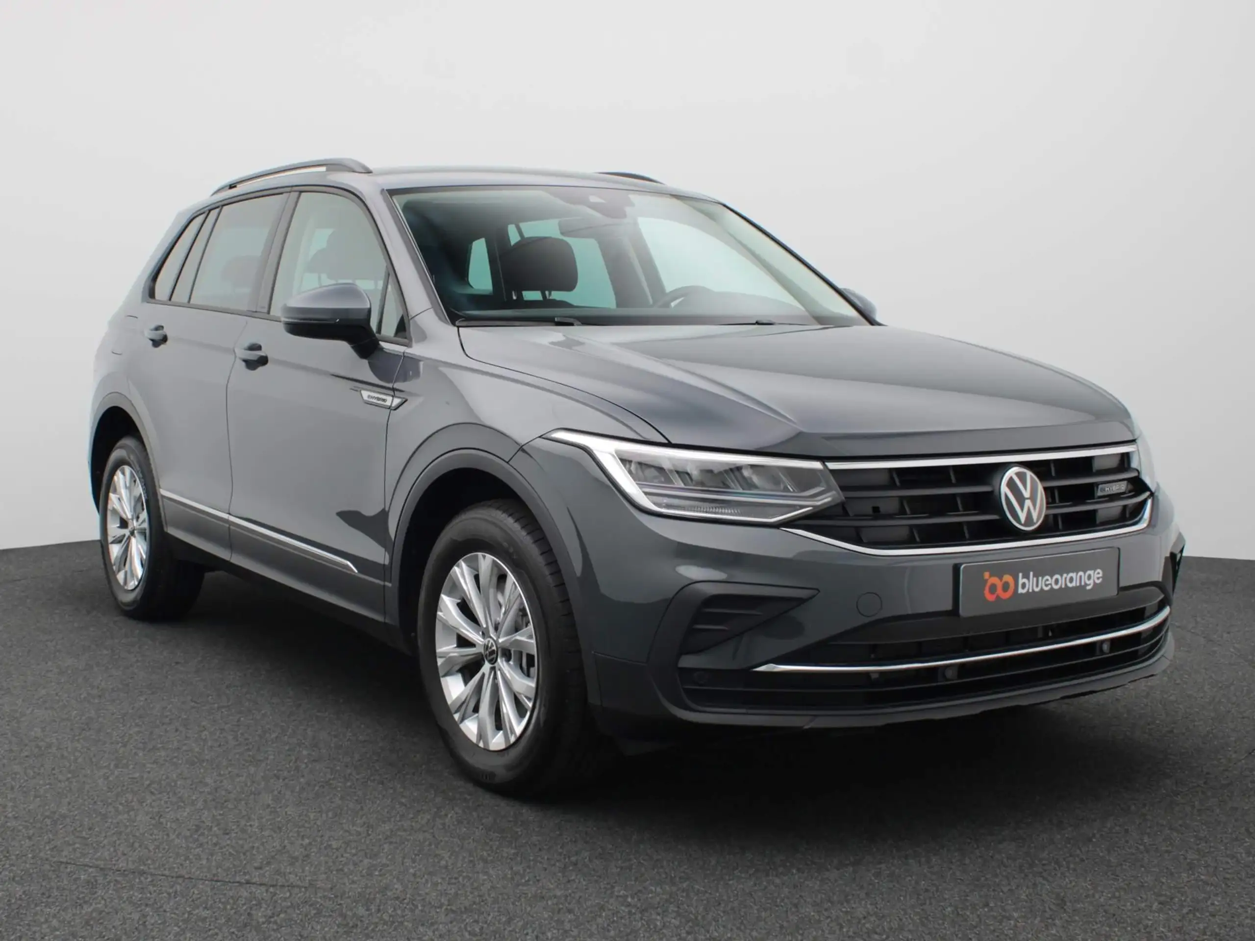 Volkswagen - Tiguan